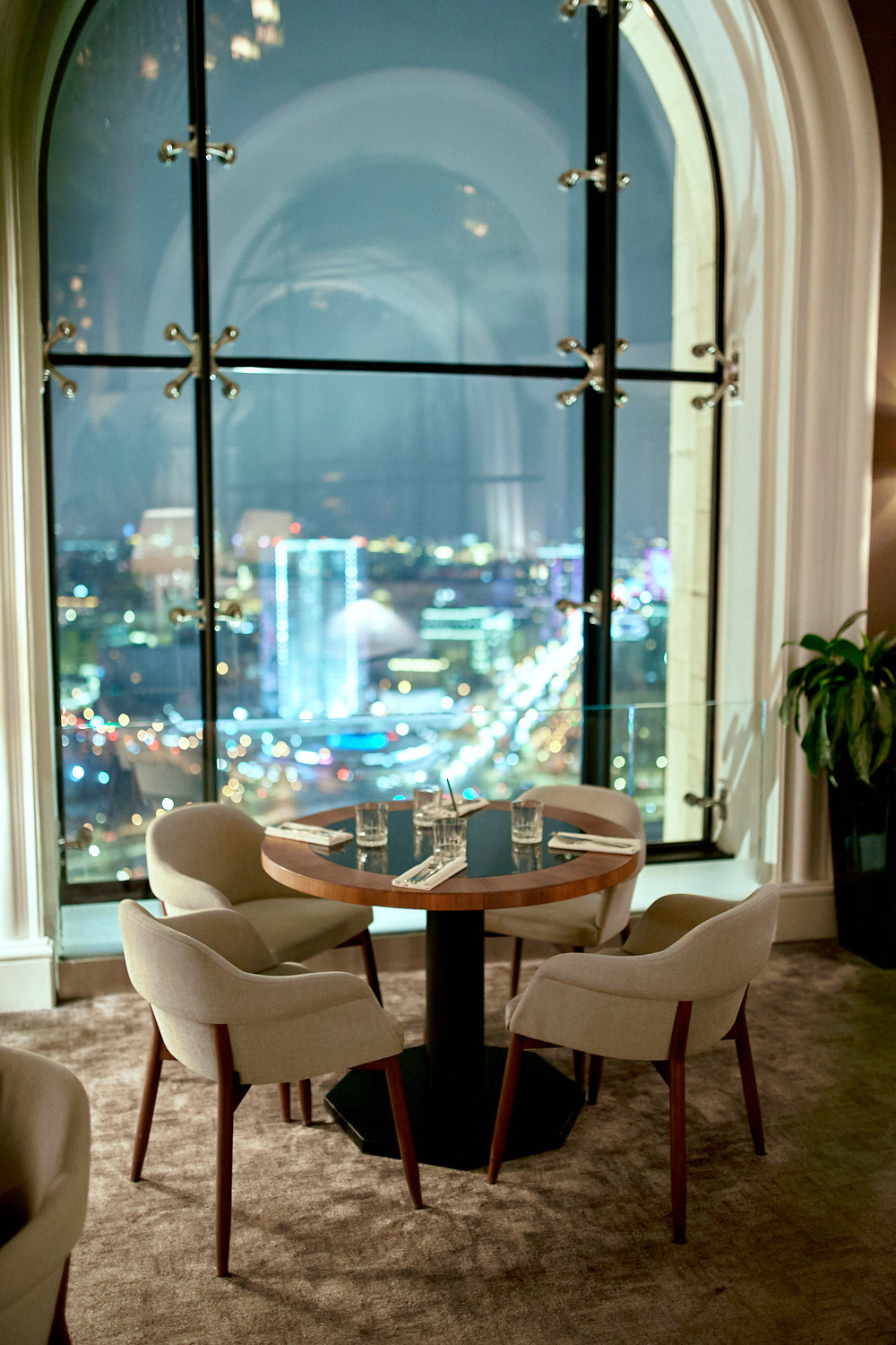 MERCDES BAR, Radisson Collection Hotel, Moscow. Свадебный и репортажный фотограф Москва — Олег Акентьев