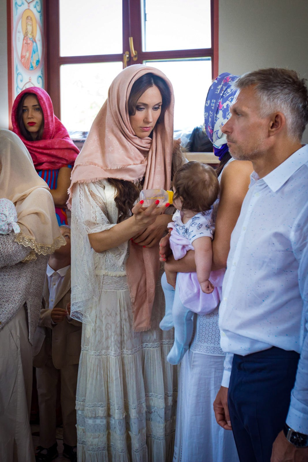 ВЫПИСКА И КРЕЩЕНИЕ. Фотограф и видеограф для бизнеса в Москве — фуд, рестораны, интерьер, контент | Sizov Studio