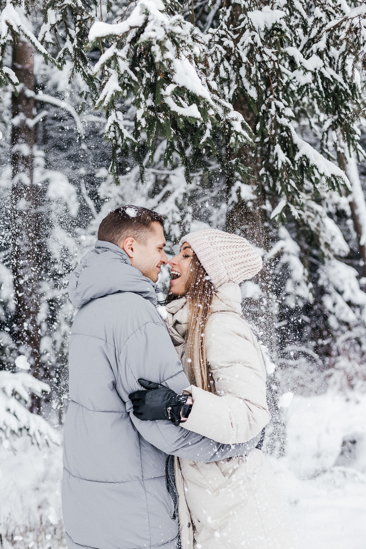 Lovestory в снежном лесу под минском. Алёна Берёзка фотограф Минск
