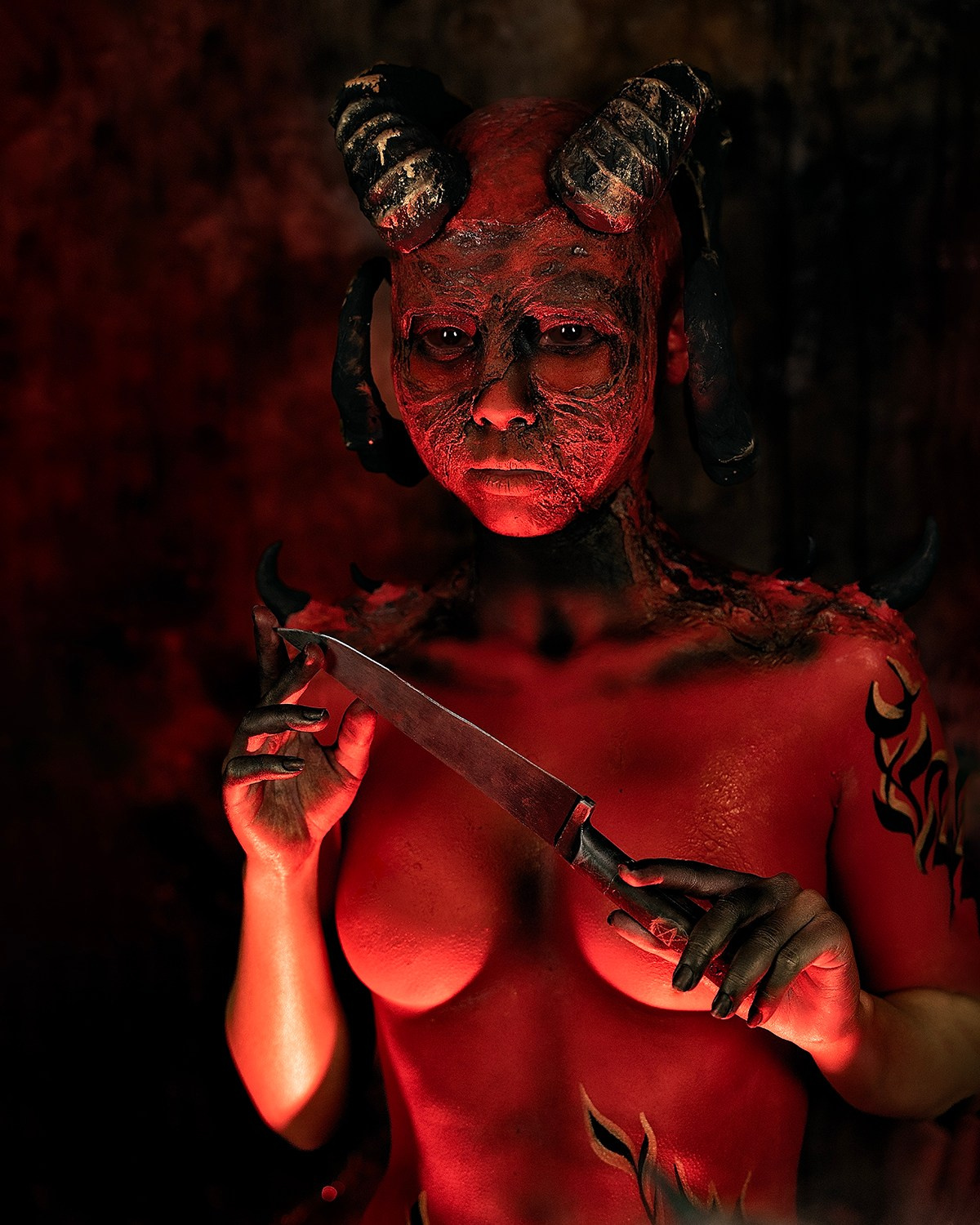 Демоны. Сайт Алматинского НЮ АРТ, будуар и фэшн фотографа Дениса Карпенко