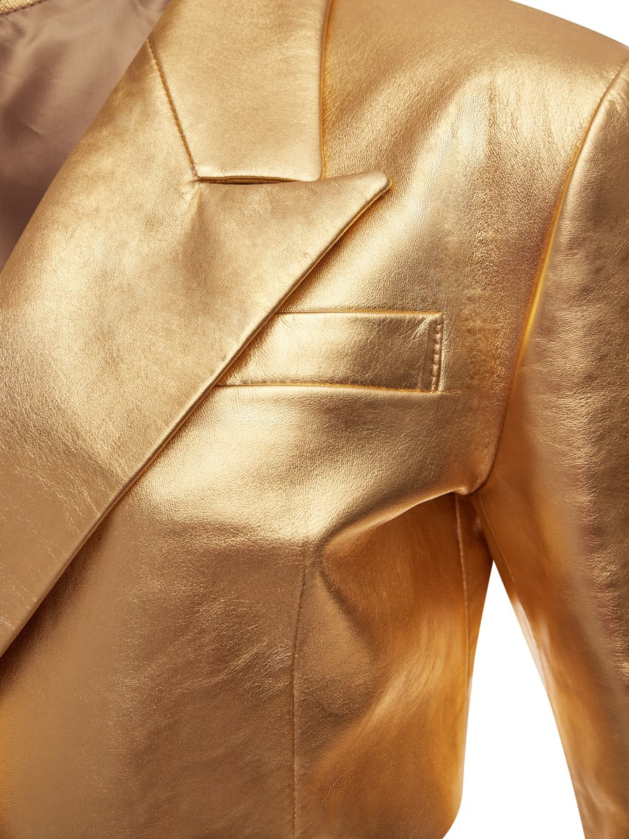 "Профессиональная каталожная съемка меховых изделий — шуб, манишек и воротников""Высококачественная каталожная фотосъемка кожаных курток и плащей для интернет-магазина""Студийная каталожная съемка аксессуаров из меха и кожи с детальной проработкой текстур""Коммерческая каталожная фотосъемка меховых шуб и кожаных изделий с белым фоном""Рекламная каталожная съемка курток и плащей из натуральной кожи и меха""Каталожная фотосъемка меховых воротников и манишек с акцентом на качество материалов""Профессиональная съемка меховых аксессуаров для каталогов и онлайн-продаж""Высокоточная каталожная съемка кожаных изделий и меховых шуб для брендов""Каталожная съемка меховых изделий с профессиональной ретушью и подготовкой товара""Фотосъемка каталогов с меховыми шубами, куртками и кожаными плащами высокого качества" "Премиальная съемка меховых шуб и кожаных курток на модели в студии""Фотосессия на модели с меховыми манишками и воротниками для модных брендов""Рекламная съемка кожаных плащей и аксессуаров на модели с профессиональной ретушью""Съемка на модели меховых изделий и курток с акцентом на стиль и текстуру""Профессиональная фотосъемка моделей в меховых шубах и кожаных куртках для каталогов""Высококачественная съемка на модели меховых воротников и аксессуаров""Фотосессия на модели с кожаными плащами и меховыми манишками для рекламы""Рекламная съемка меховых и кожаных изделий на модели с подготовкой и ретушью""Студийная съемка на модели меховых шуб и кожаных аксессуаров с детальной обработкой""Профессиональная съемка на модели курток и плащей из натуральной кожи и меха"