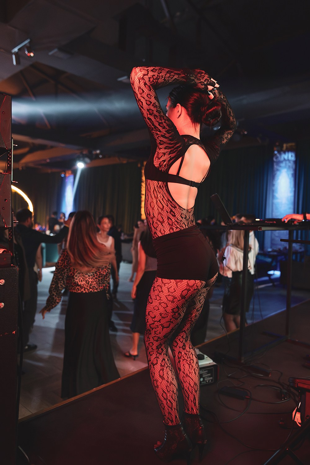 NE BRUKLIN. КИПЯТКОМ КОКШЕТАУ