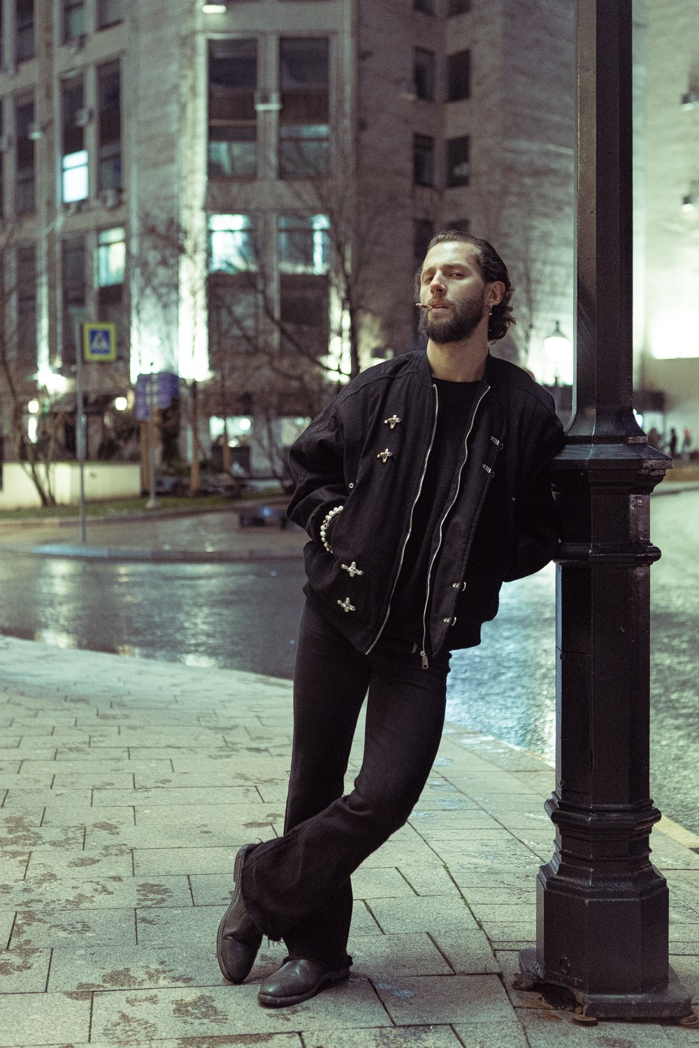 Мужская уличная фотосессия. Фотограф Москва арт- ню, портрет, fine art