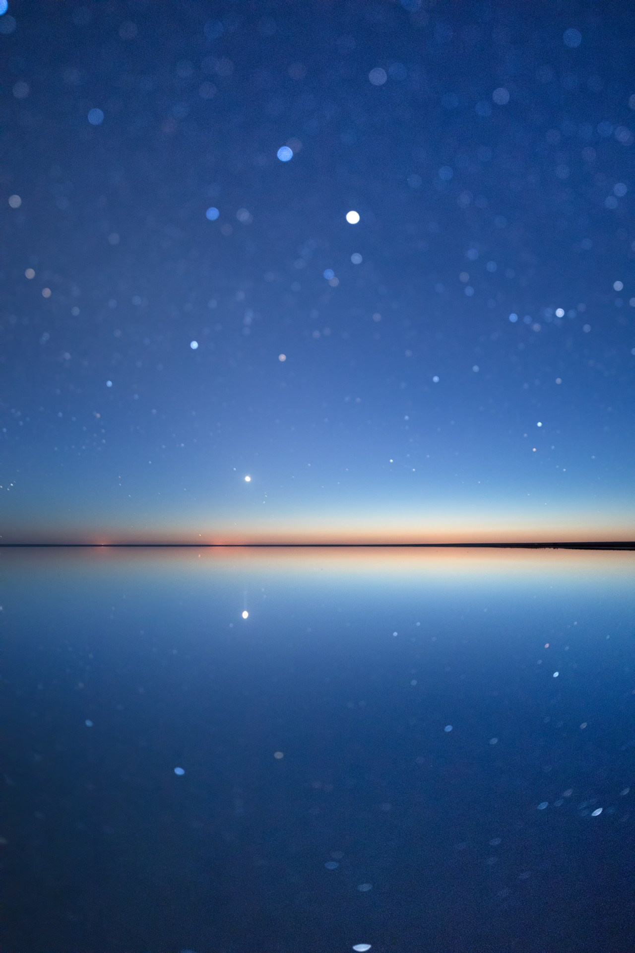 Озеро Эльтон. Фотограф Владимир Медведев