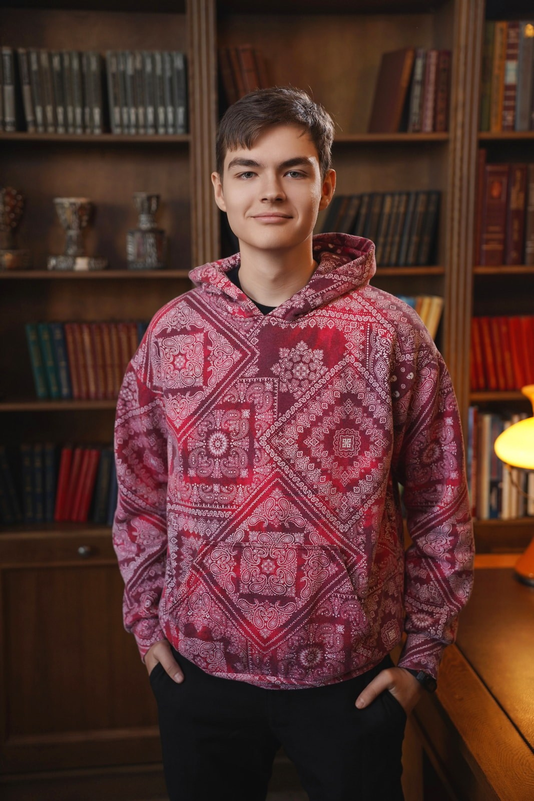 Выпускные альбомы Красноярск: фотосессия в Квартире Академика. СИГМА | Студия выпускных альбомов Красноярск