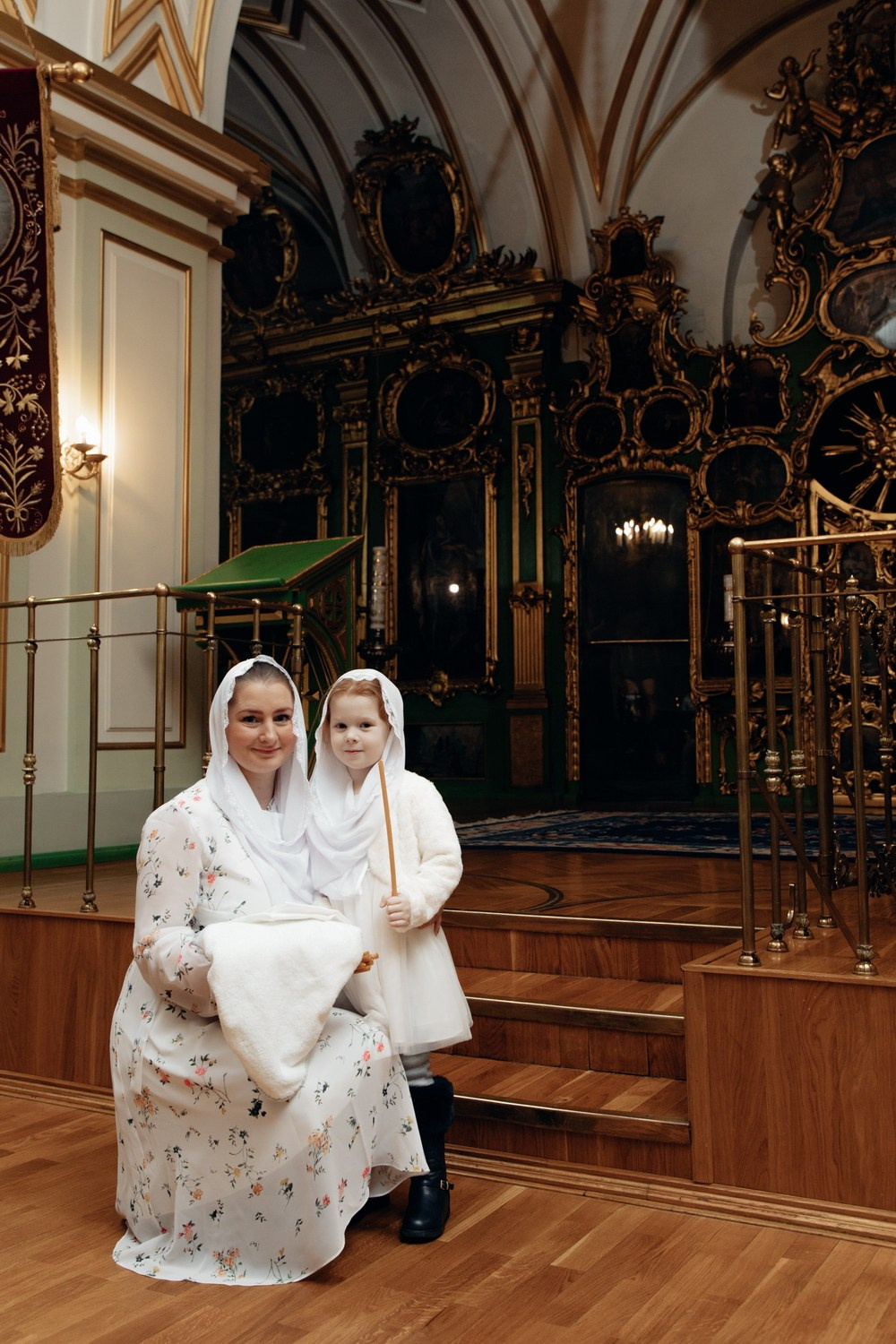 Крещение малыша в Никольском Соборе СПб. Фотограф крещение венчание в Петербурге! Помогает подобрать храм и посоветовал душевного батюшку в СПб