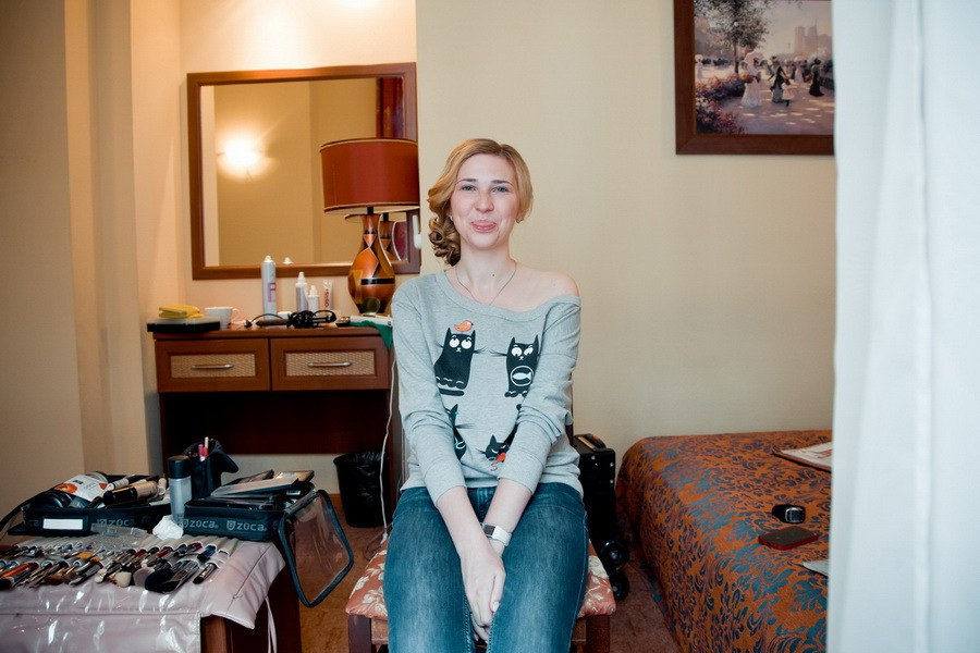 Свадебная прогулка по Санкт-Петербургу. Фотограф крещение венчание в Петербурге! Помогает подобрать храм и посоветовал душевного батюшку в СПб