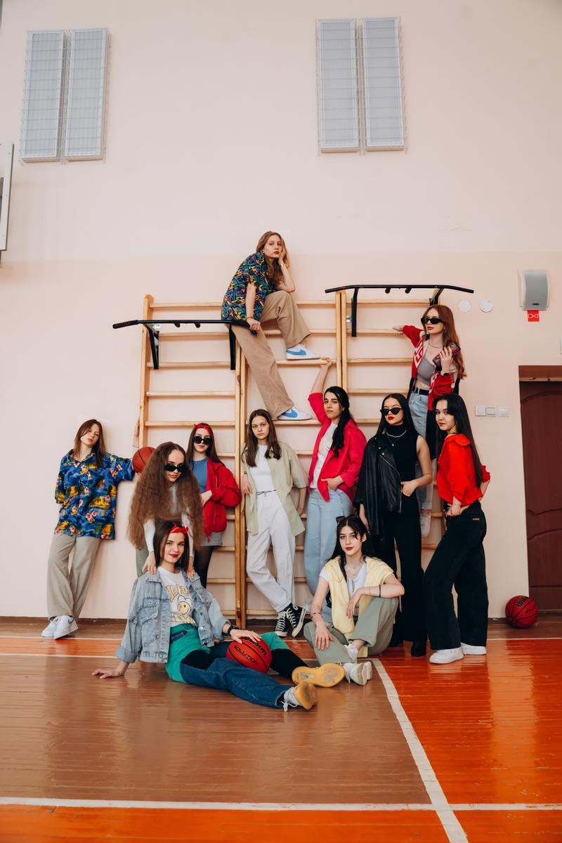 9 класс. КЛАСС | Выпускные альбомы в Нижневартовске