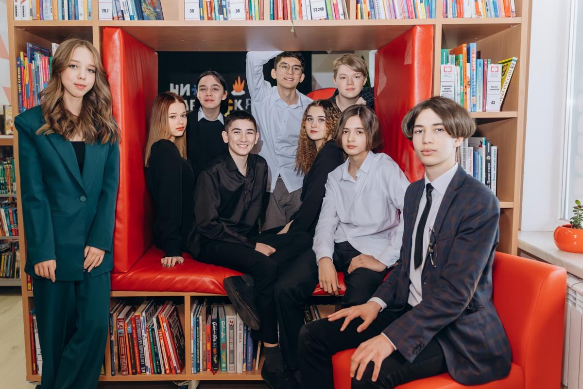 9 класс. КЛАСС | Выпускные альбомы в Нижневартовске