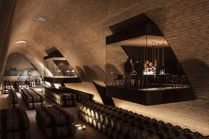 Nuova Cantina Antinori (Италия). Фотограф для маркетплейсов Михаил Бове