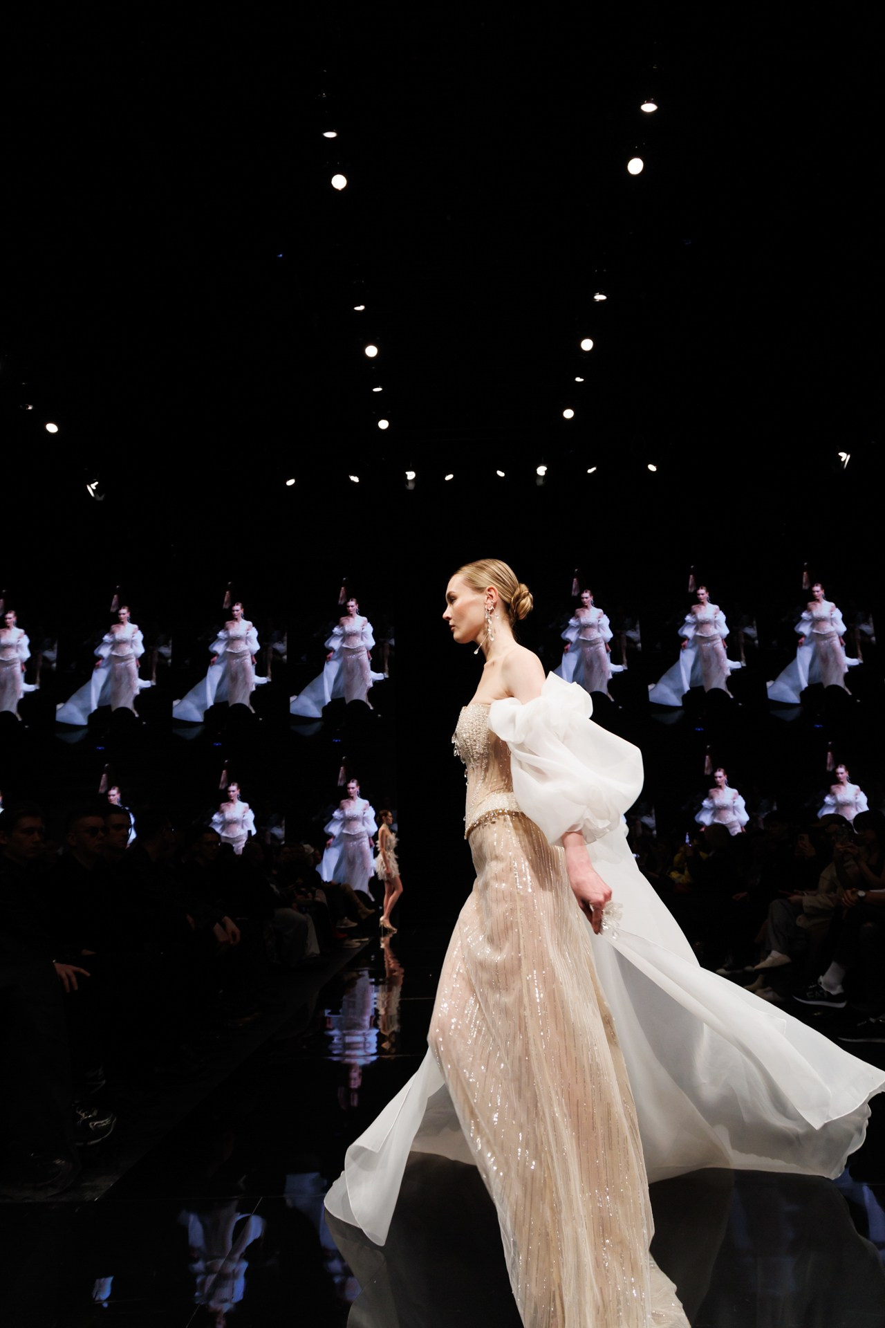 SPB FASHION WEEK spring' 25. Фотограф в Санкт-Петербурге Гладкий Сергей