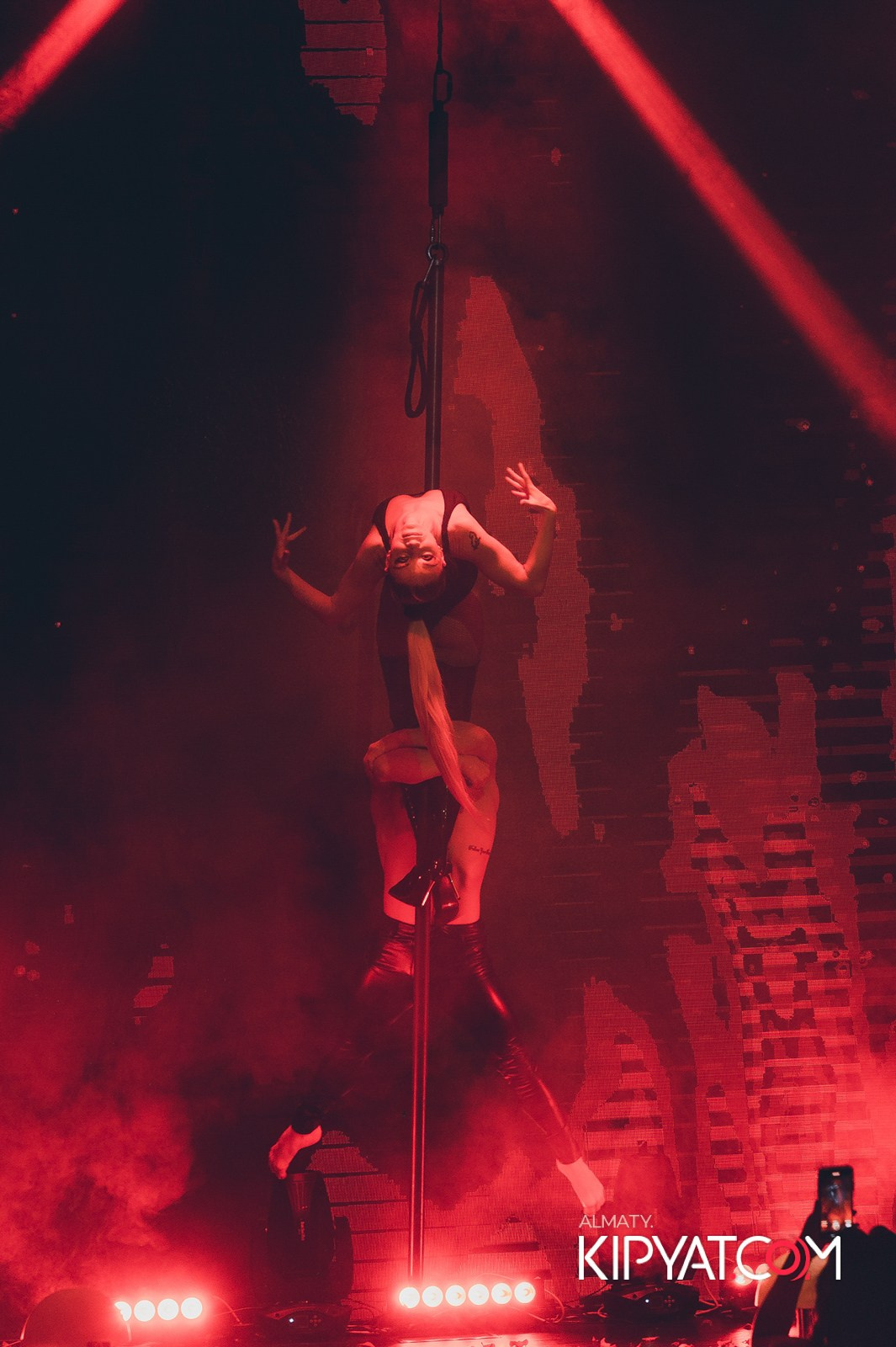 QUEEN. КИПЯТКОМ АЛМАТЫ!