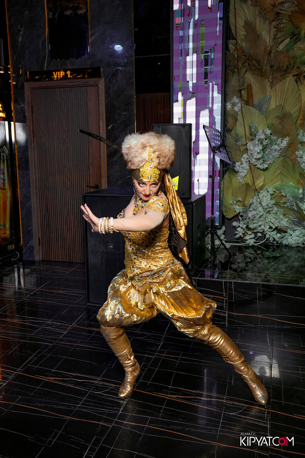 БАР ПАНАЕХАЛИ НА ДОСТЫК. КИПЯТКОМ АЛМАТЫ! Фотосъемка мероприятий в Алматы