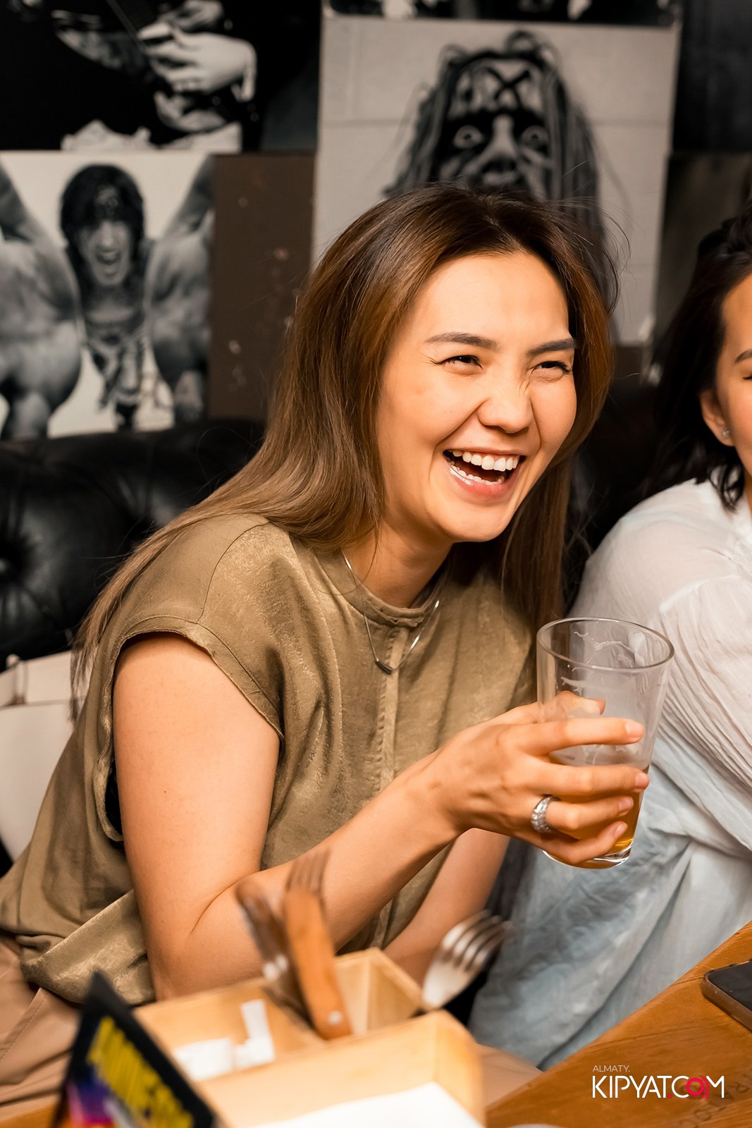 VIСTORY PUB. КИПЯТКОМ АЛМАТЫ!