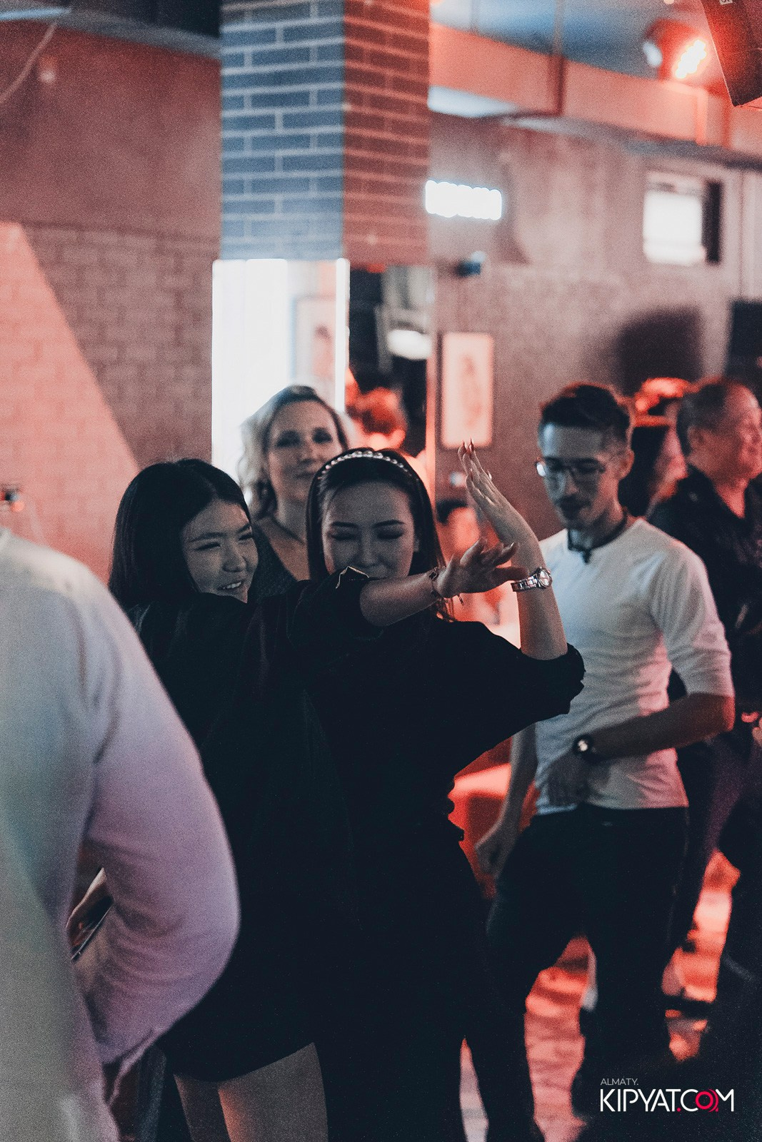 КАРАОКЕ DO RE MI. КИПЯТКОМ АЛМАТЫ!