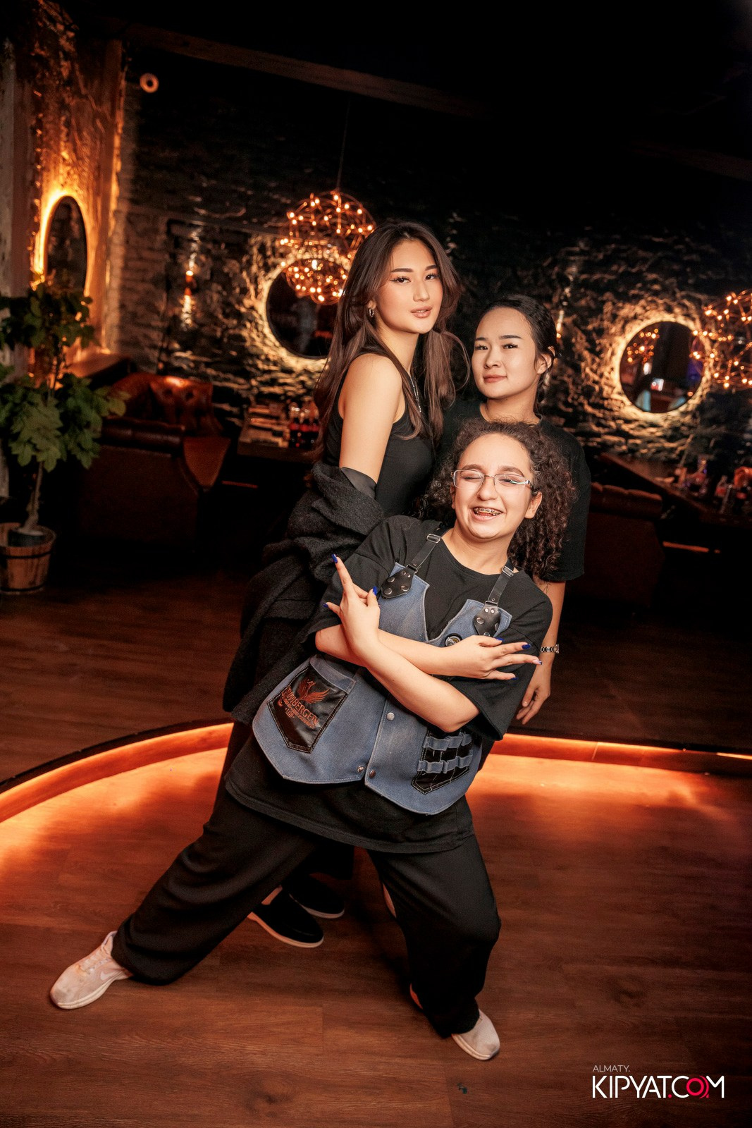 MUNCHEN PUB. КИПЯТКОМ АЛМАТЫ!