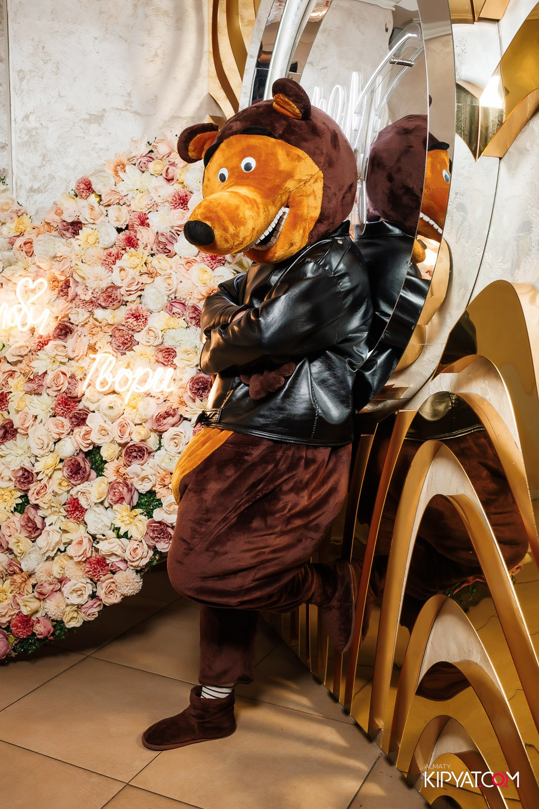 УХО И МЕДВЕДЬ НА КУРМАНГАЗЫ. КИПЯТКОМ АЛМАТЫ!