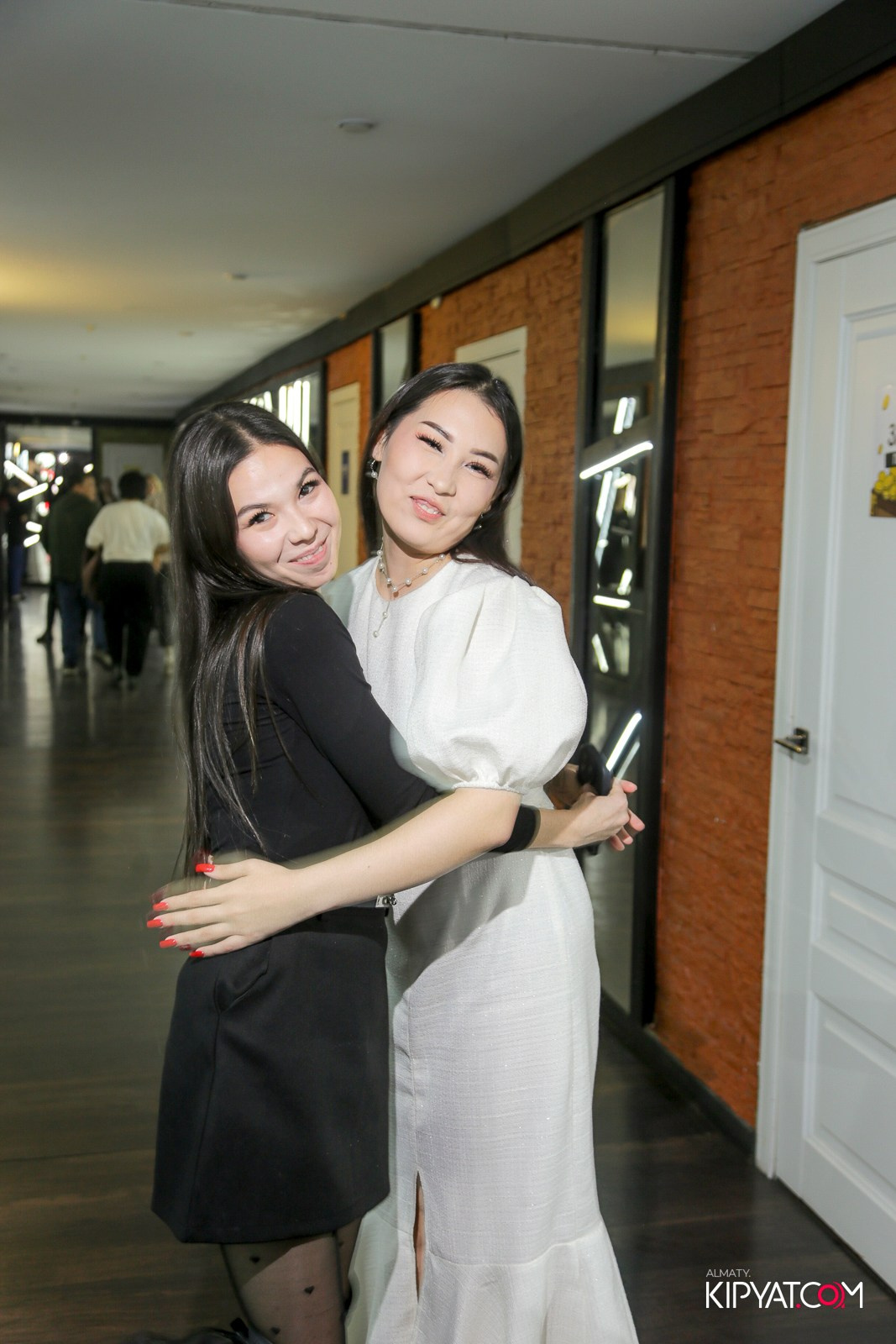 УХО И МЕДВЕДЬ НА САИНА. КИПЯТКОМ АЛМАТЫ!