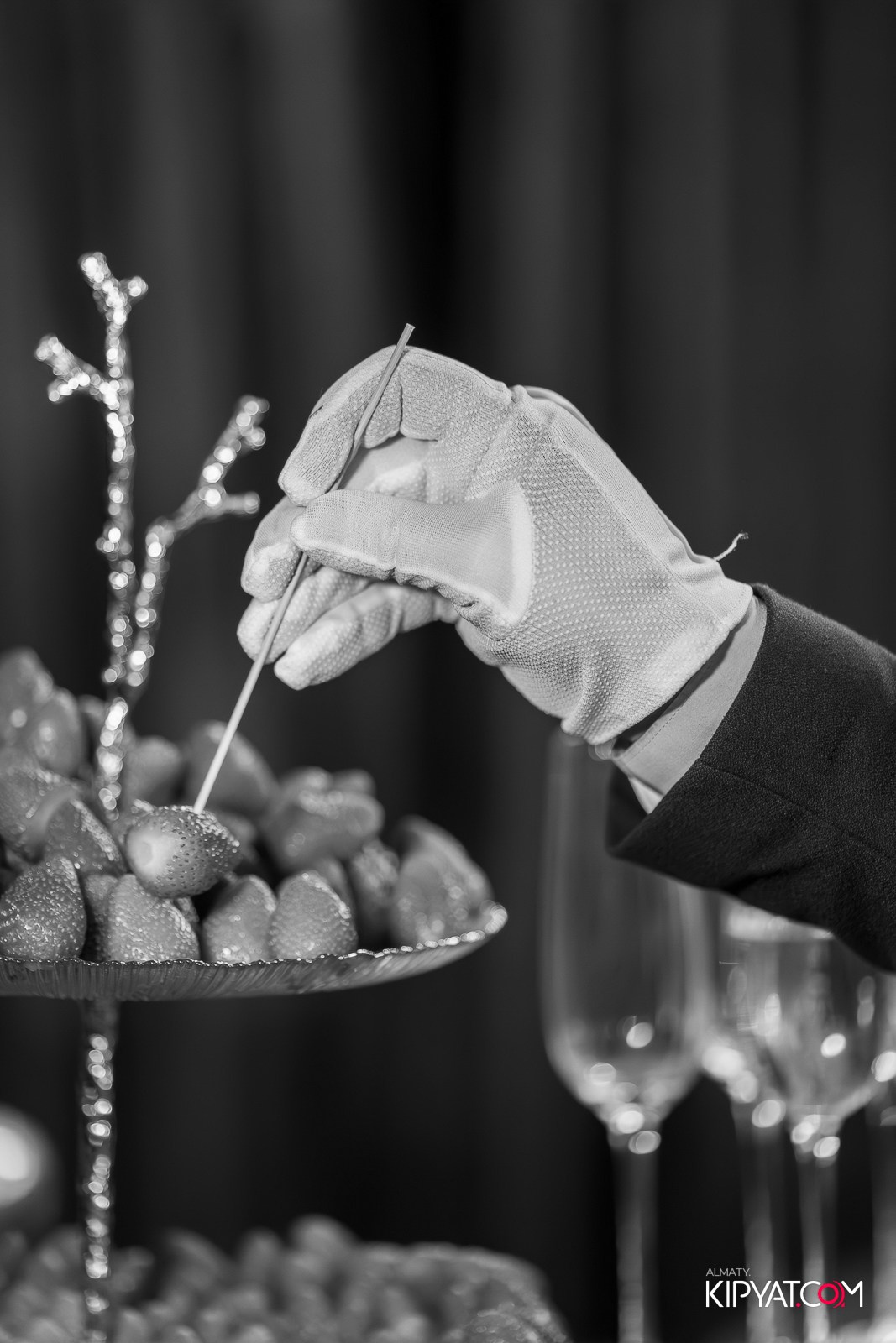 MARUV THE THEATER. КИПЯТКОМ АЛМАТЫ!