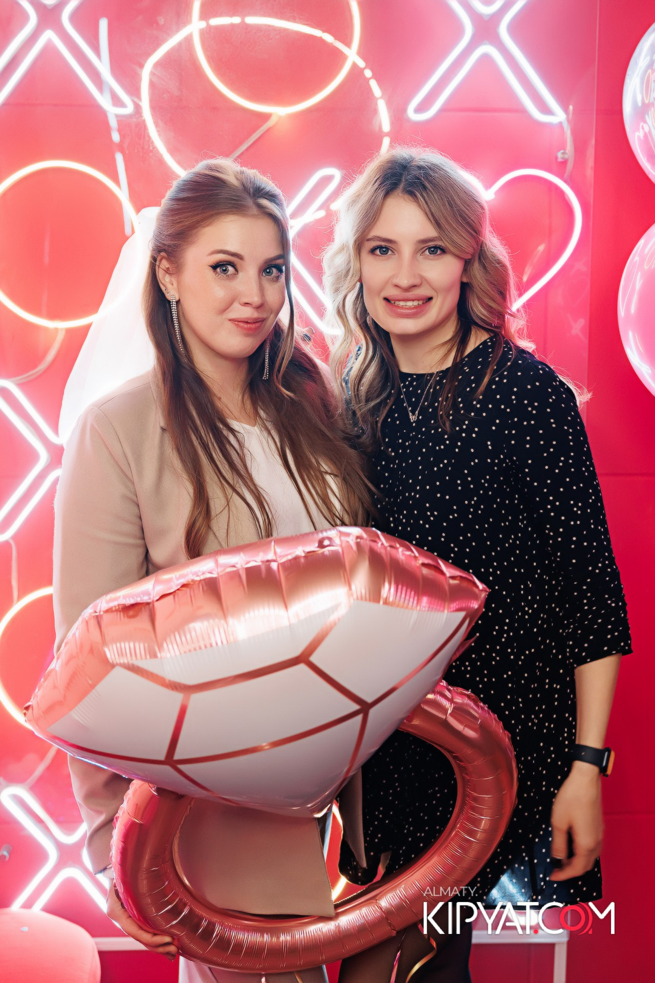 ЗАЯ, НА БИС. КИПЯТКОМ АЛМАТЫ!