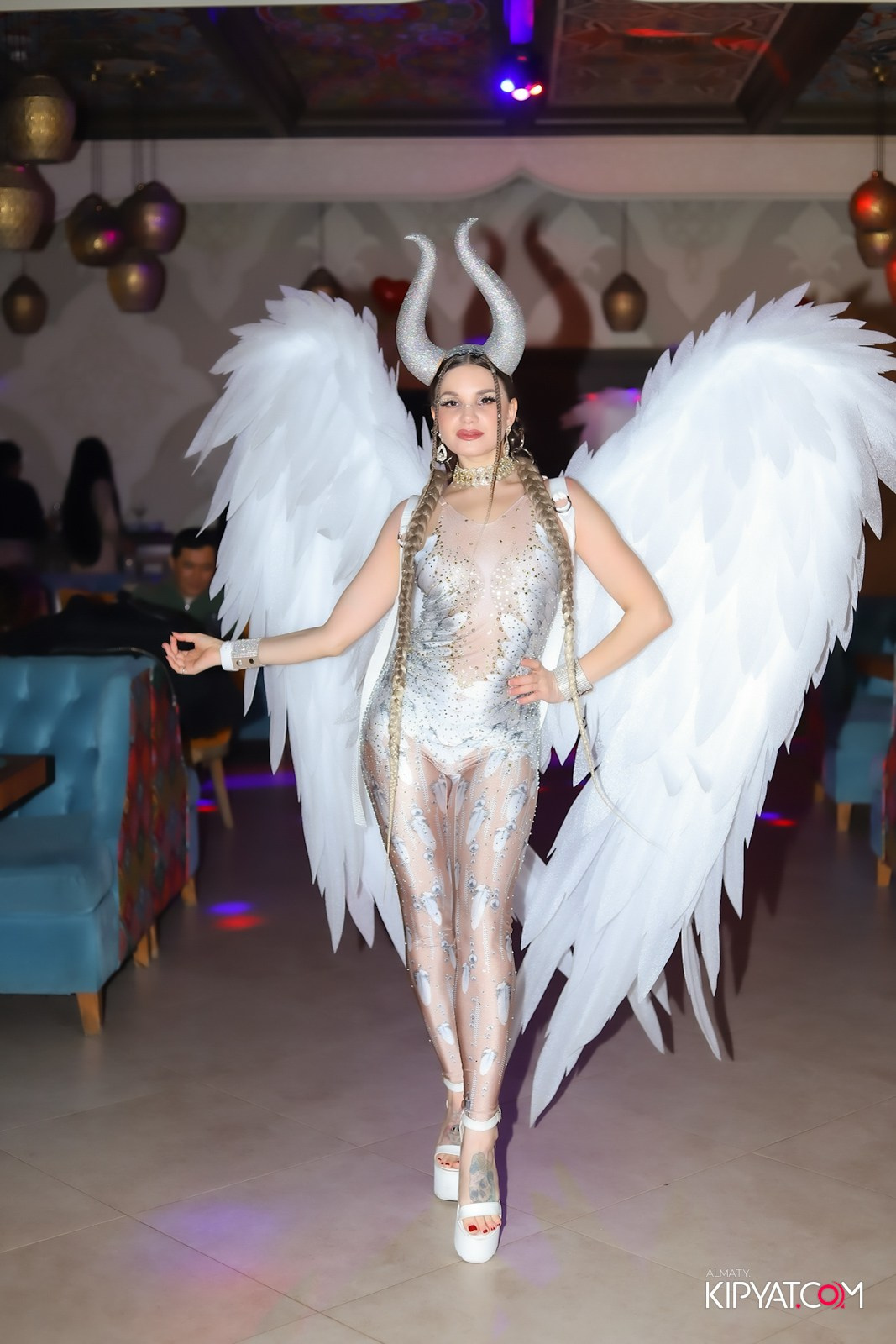 РЕСТОРАН PAVLIN MAVLIN. КИПЯТКОМ АЛМАТЫ!