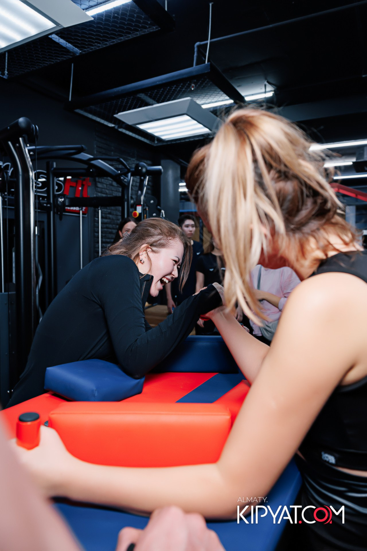 ДЕНЬ РОЖДЕНИЯ ФИТНЕС КЛУБА FITNESS BLITZ. КИПЯТКОМ АЛМАТЫ!