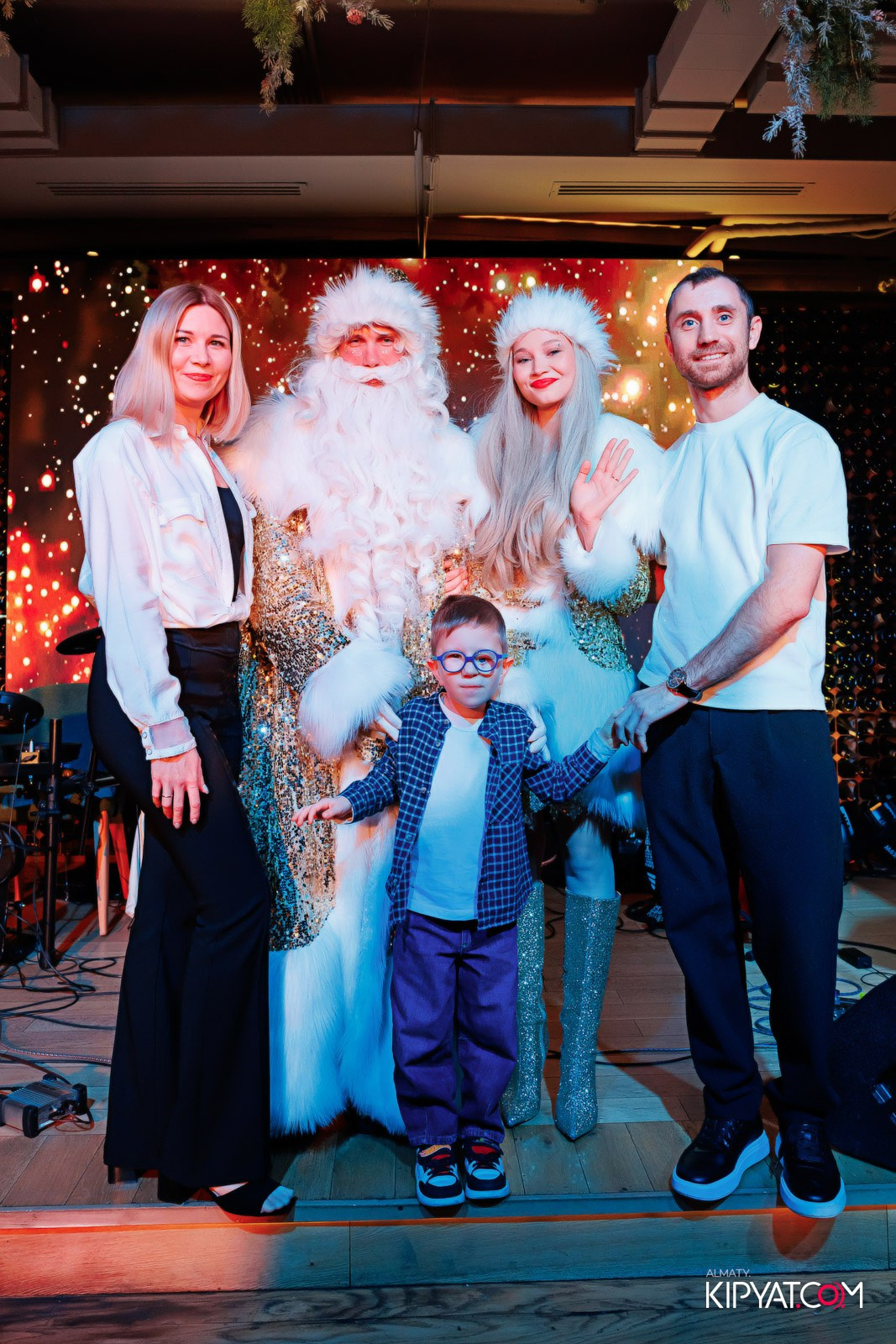 РЕСТОРАН MANANA. КИПЯТКОМ АЛМАТЫ!