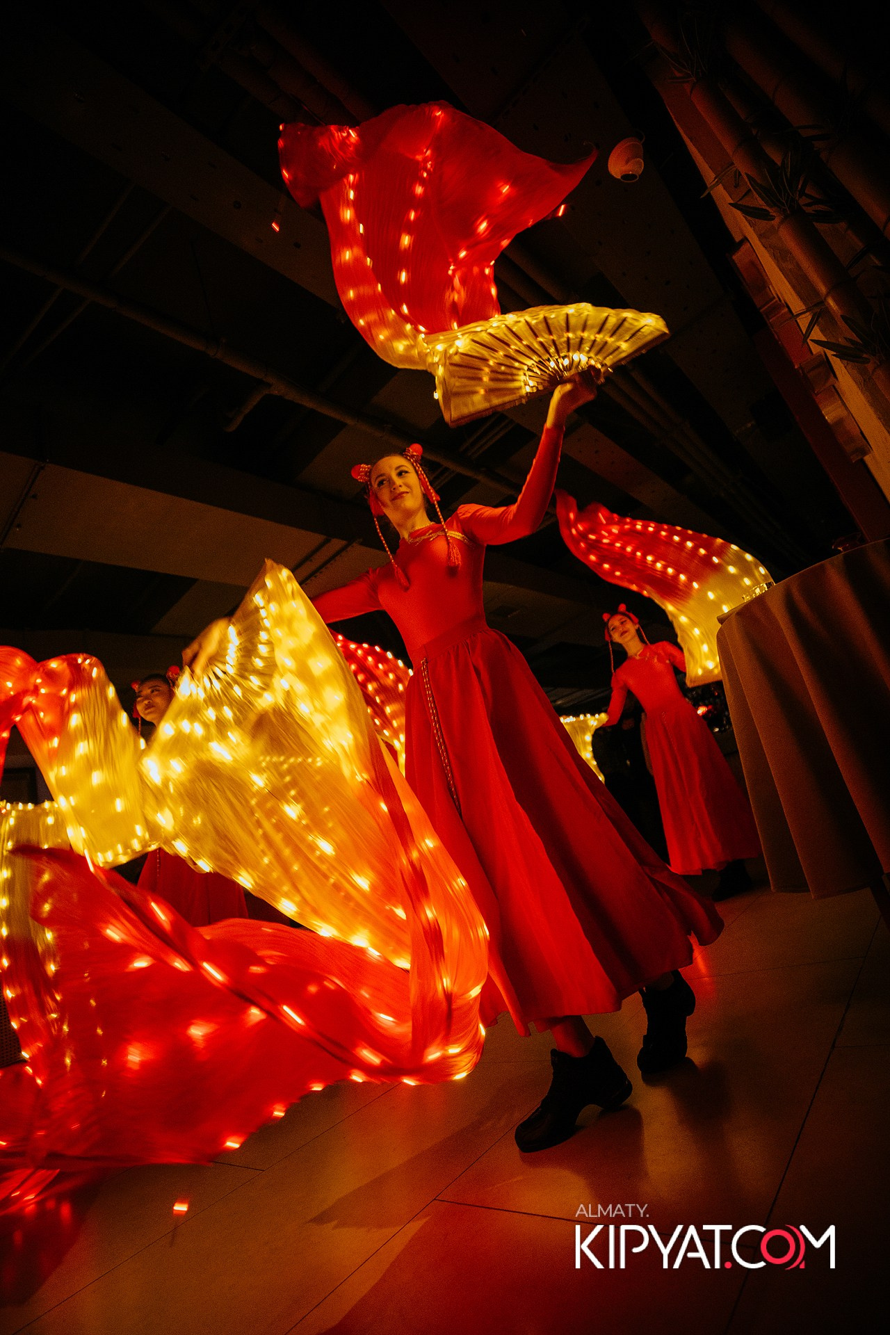 ОФИЦИАЛЬНОЕ ОТКРЫТИЕ РЕСТОРАНА CHINA. КИПЯТКОМ АЛМАТЫ!