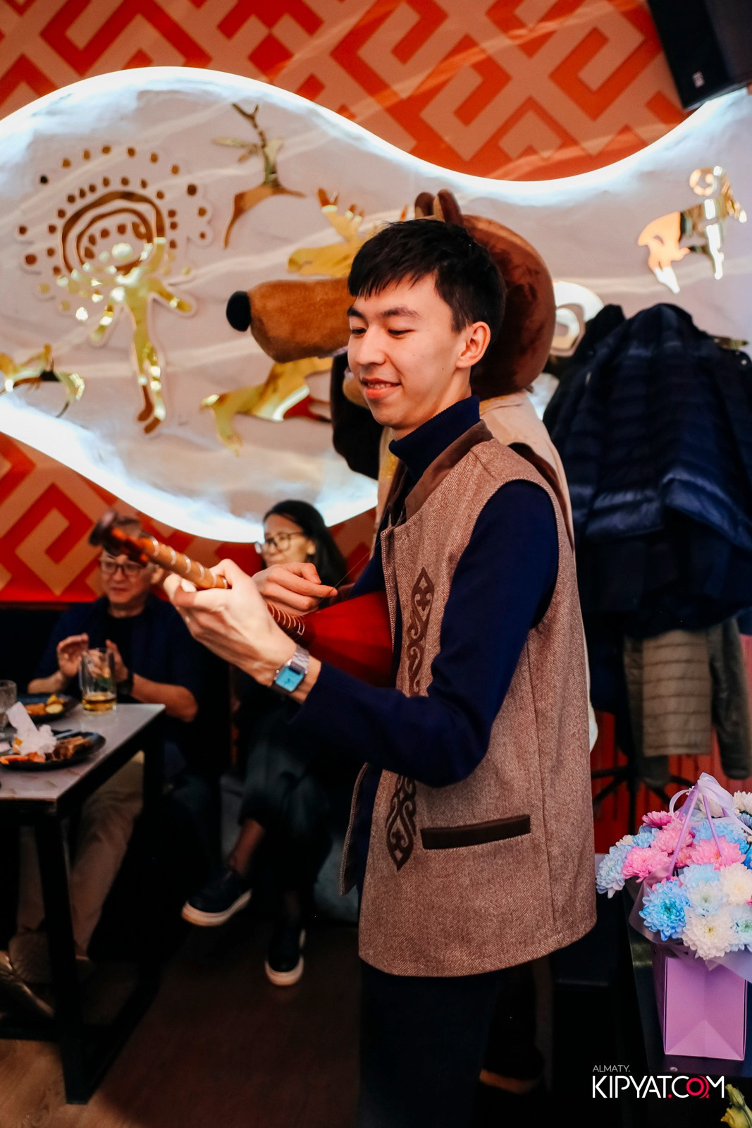 УХО И МЕДВЕДЬ НА ГАГАРИНА. КИПЯТКОМ АЛМАТЫ!