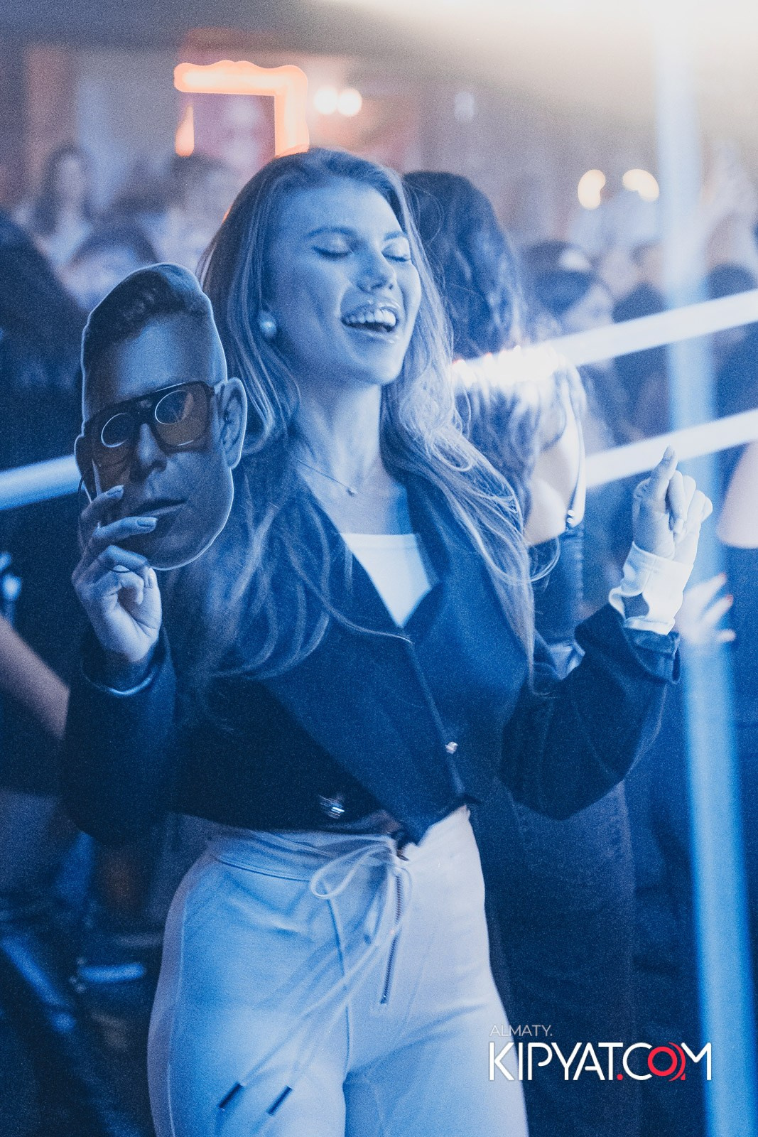 SANTA BARBARA — SPECIAL QUEST МИТЯ ФОМИН. КИПЯТКОМ АЛМАТЫ!