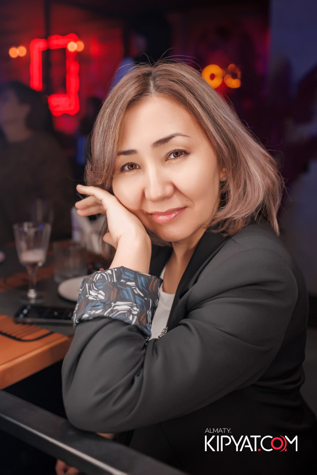 SANTA BARBARA — МЮЗИКЛ ДЖУЛИЯ. КИПЯТКОМ АЛМАТЫ!