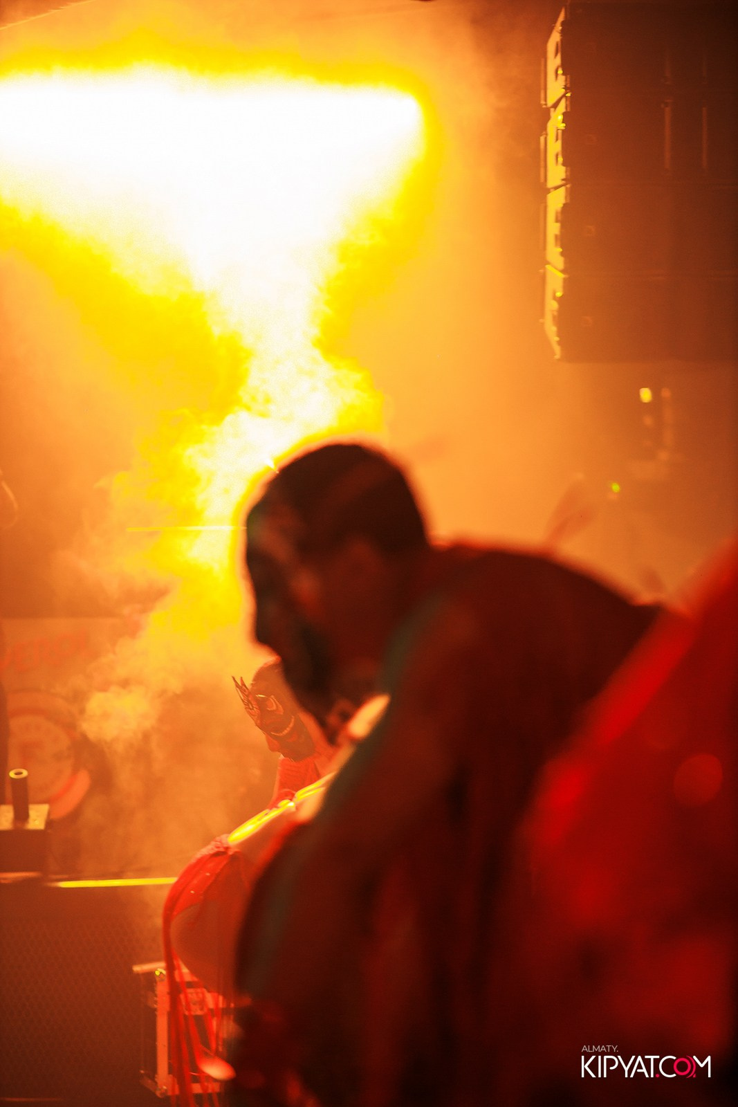 FRIENDS BAR & TERRACE. КИПЯТКОМ АЛМАТЫ!