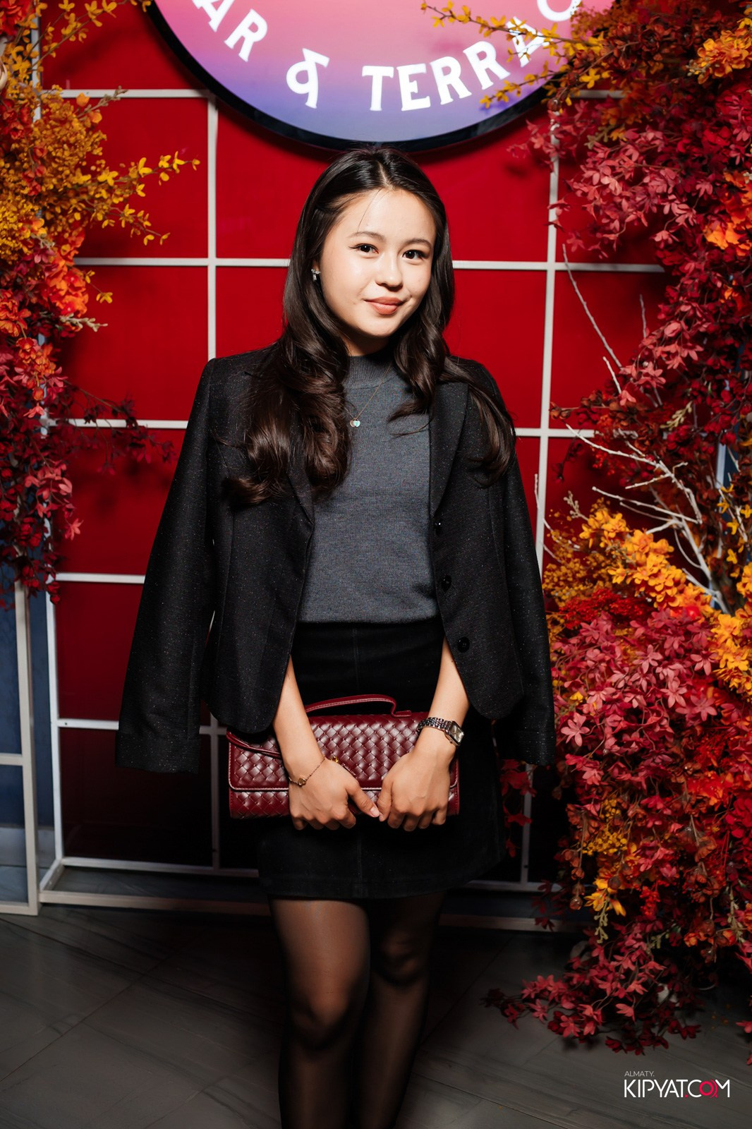 FRIENDS BAR & TERRACE. КИПЯТКОМ АЛМАТЫ!