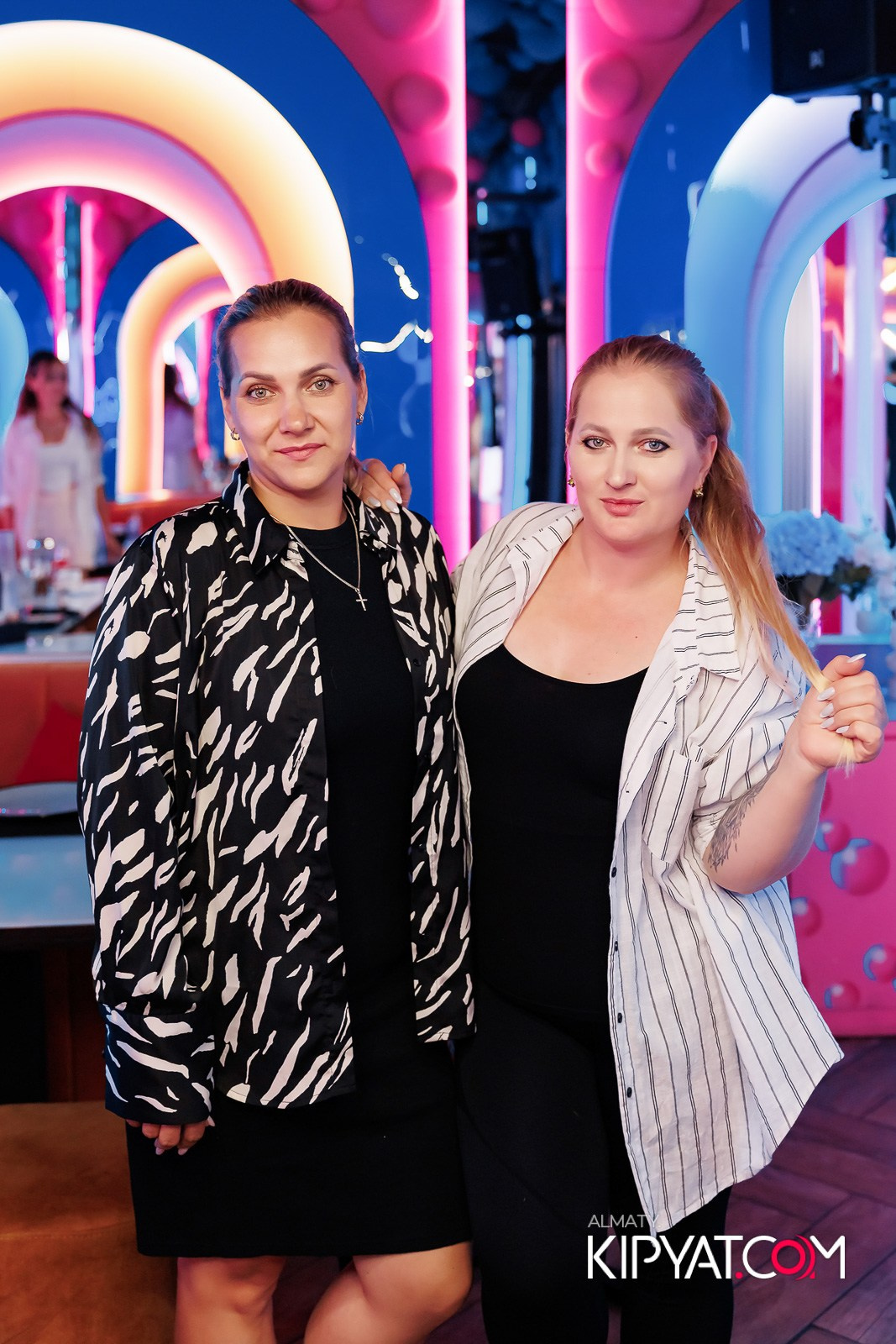 ЗАЯ, НА БИС. КИПЯТКОМ АЛМАТЫ!