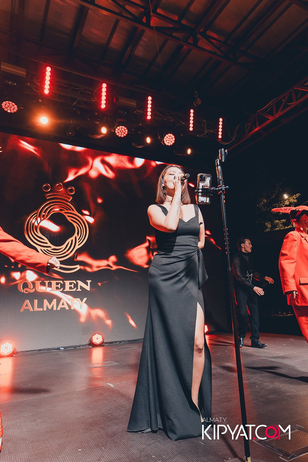 QUEEN. КИПЯТКОМ АЛМАТЫ!