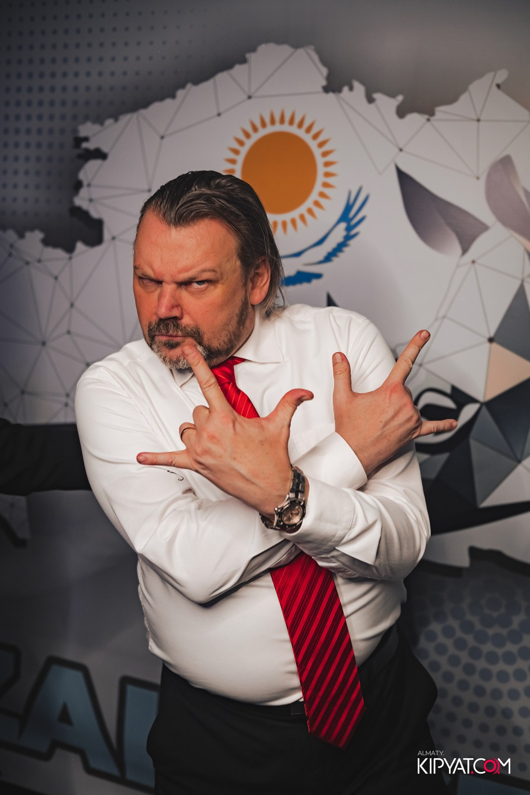 ДОРОГАЯ, Я НЕ ПИЛ. КИПЯТКОМ АЛМАТЫ!