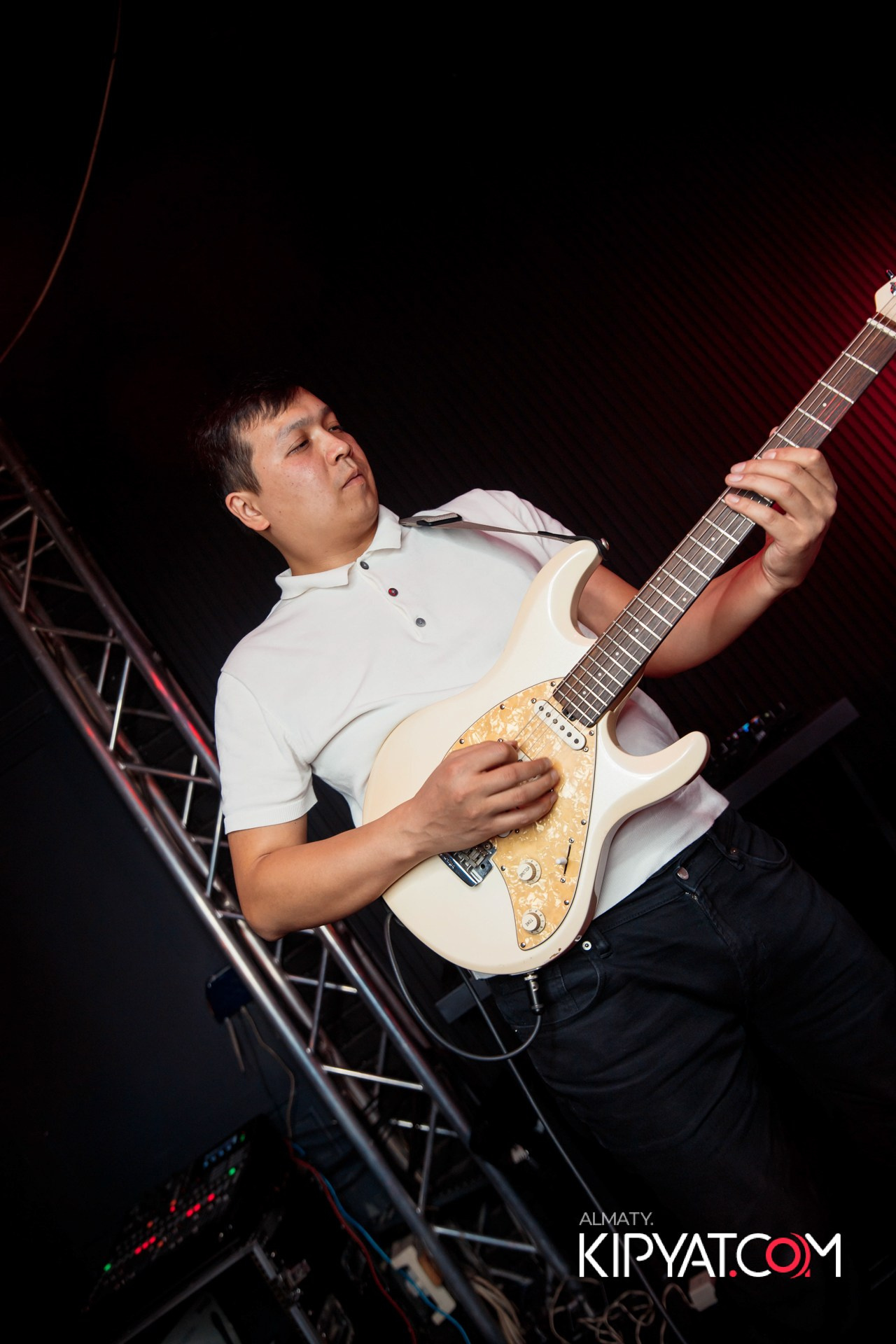 ПИНТА НА ДОСТЫК. КИПЯТКОМ АЛМАТЫ!