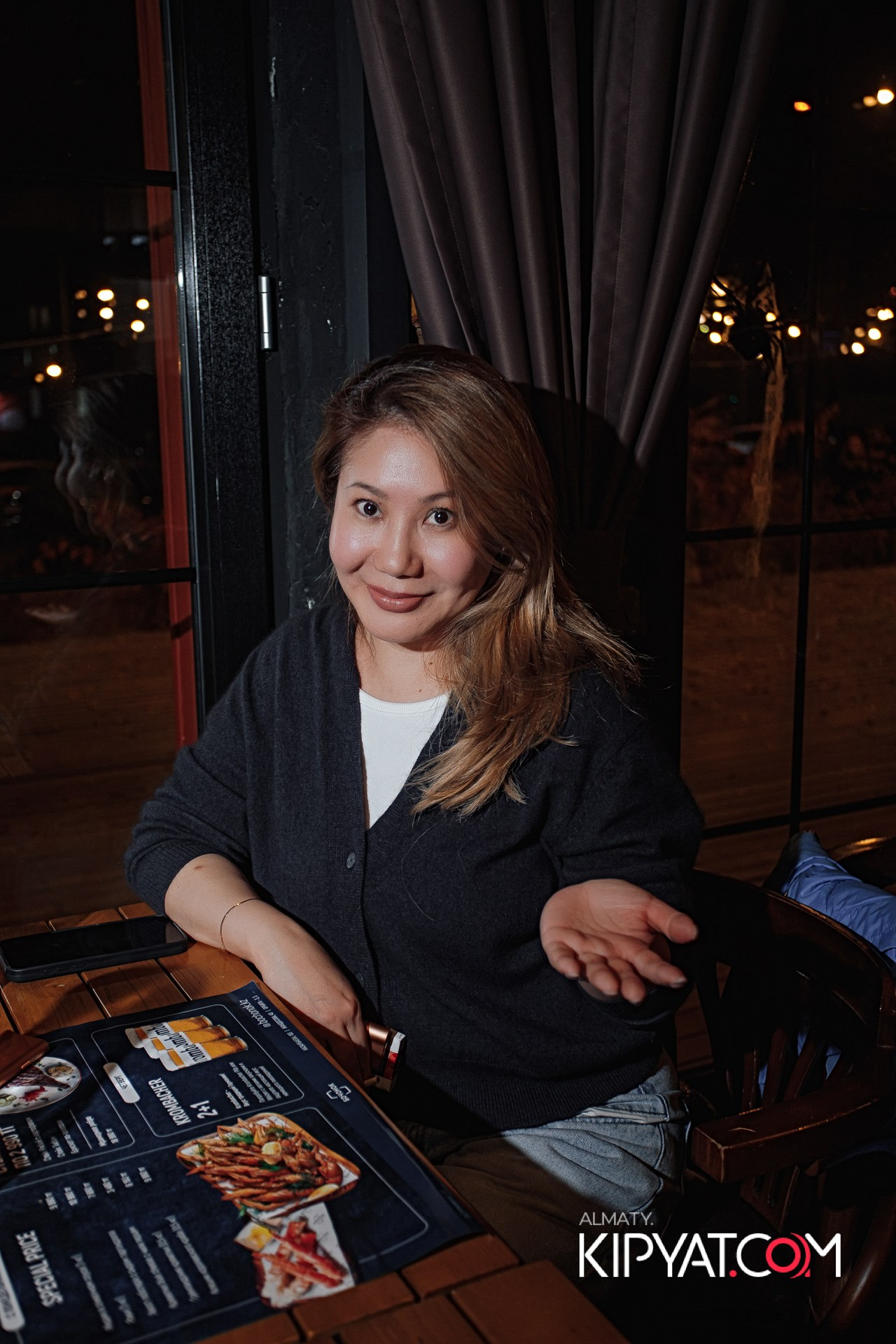 БОЧОНОК НА ЖАНДОСОВА. КИПЯТКОМ АЛМАТЫ!