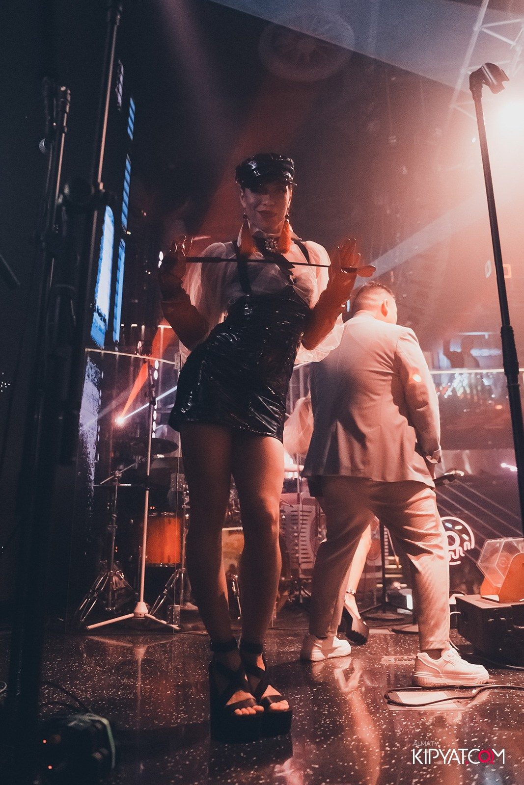 CLUB SHOW BY ИРИНА КАЙРАТОВНА В SANTA BARBARA CLUB. КИПЯТКОМ АЛМАТЫ!