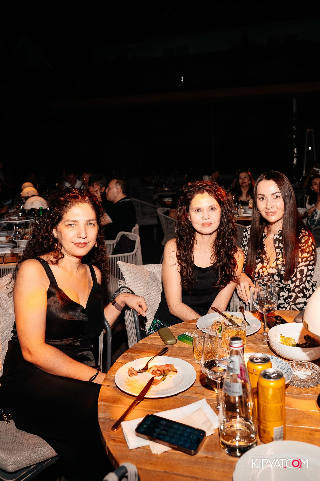 QUEEN. КИПЯТКОМ АЛМАТЫ! Фотосъемка мероприятий в Алматы