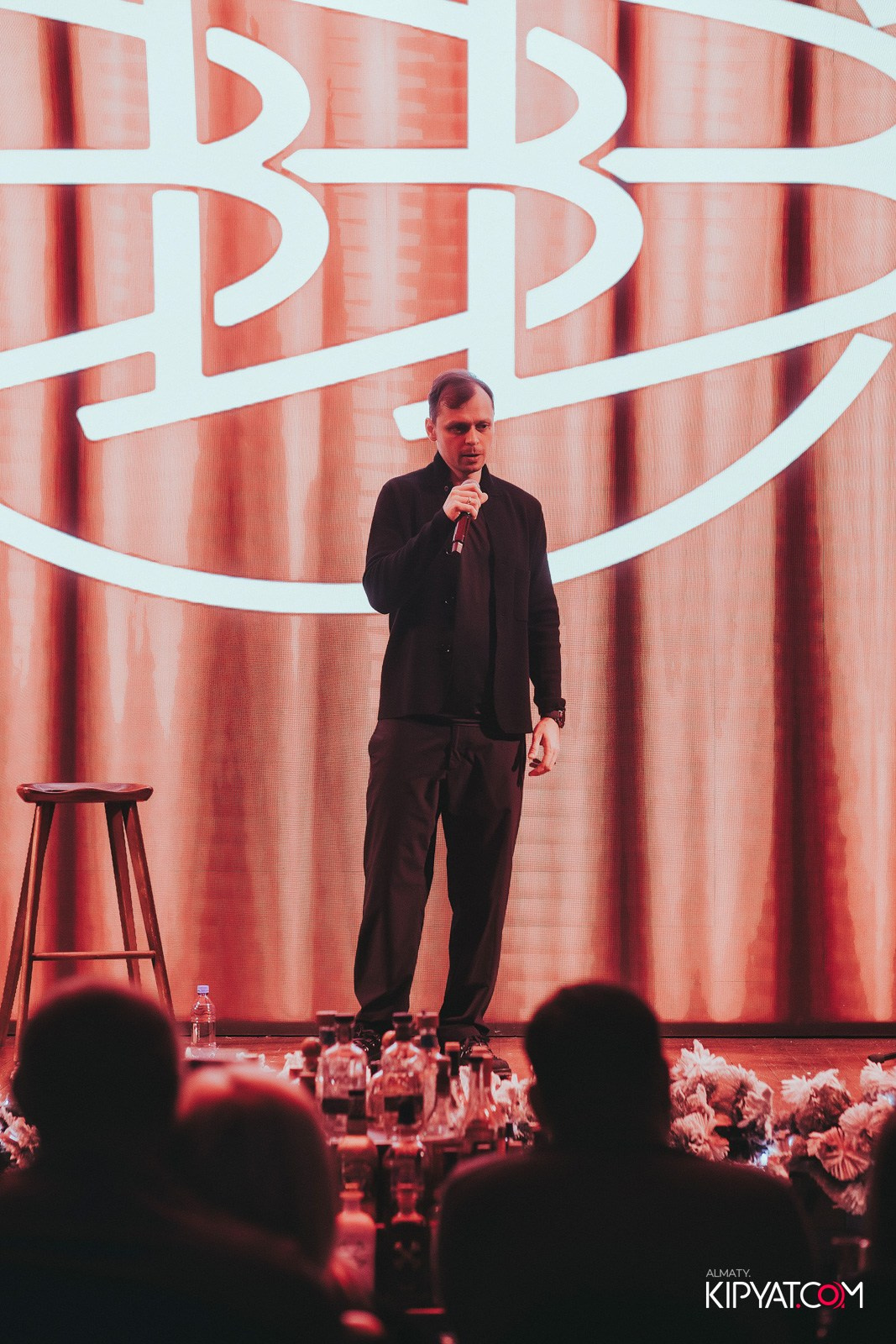 BLA BLA BAR. КИПЯТКОМ АЛМАТЫ!