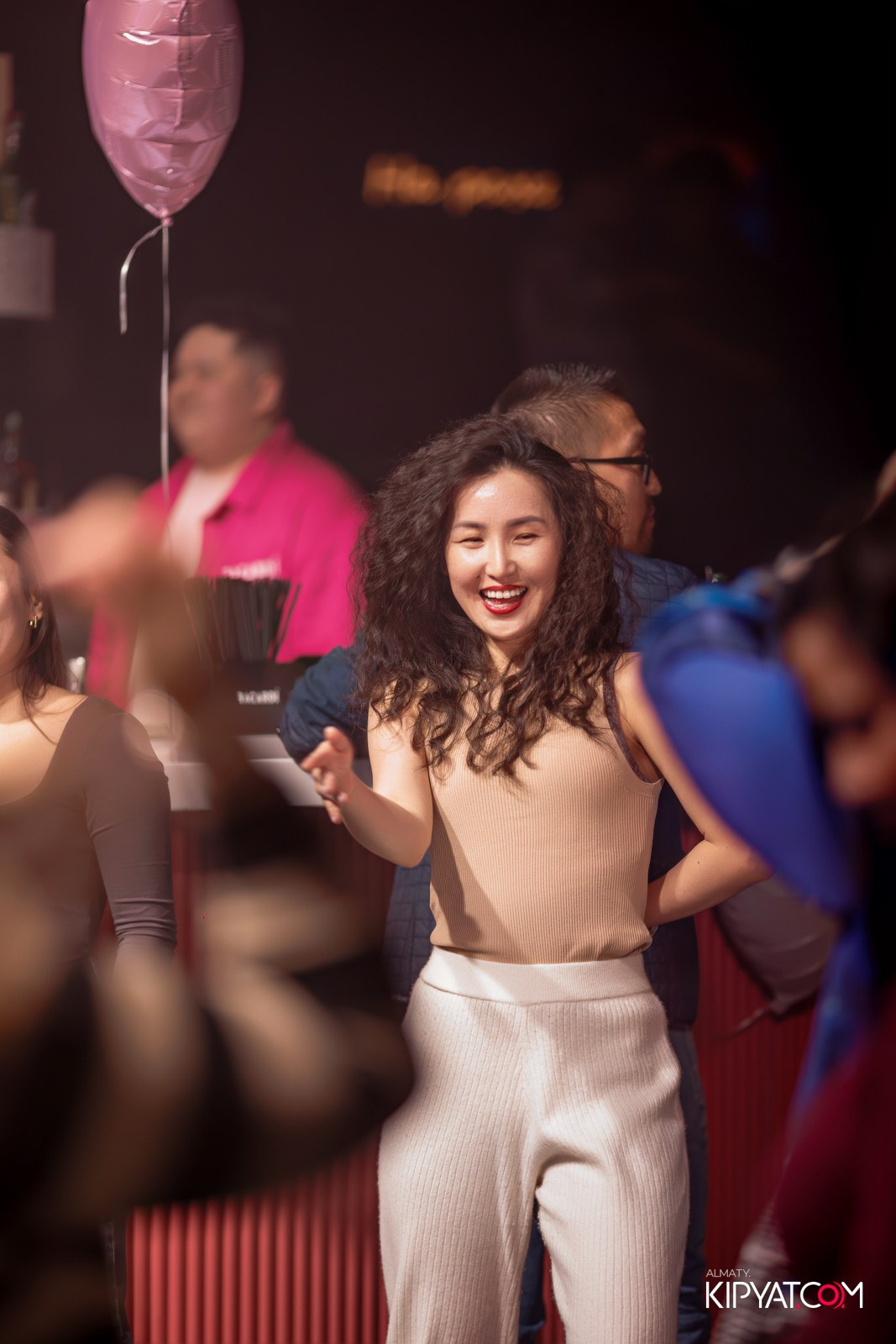 SANTA RAVE В НОЧНОМ КЛУБЕ SANTA BARBARA. КИПЯТКОМ АЛМАТЫ!