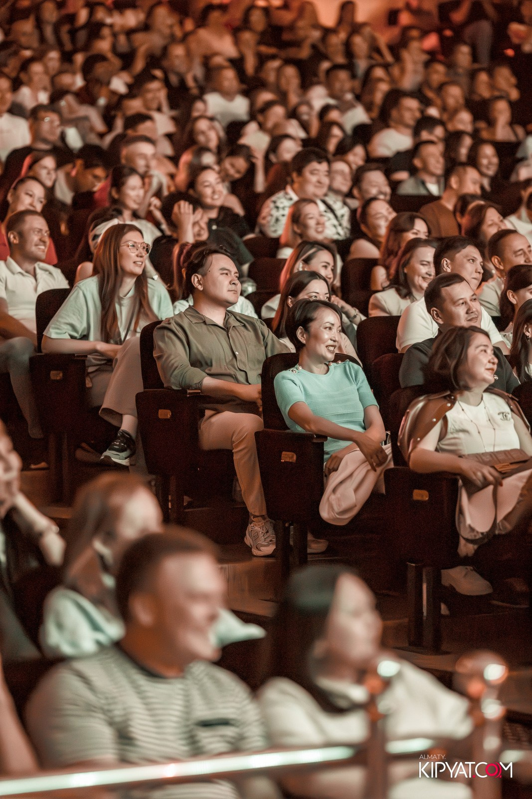 STAND UP КОНЦЕРТ АЛЕКСАНДА МЕРКУЛЬ. КИПЯТКОМ АЛМАТЫ!