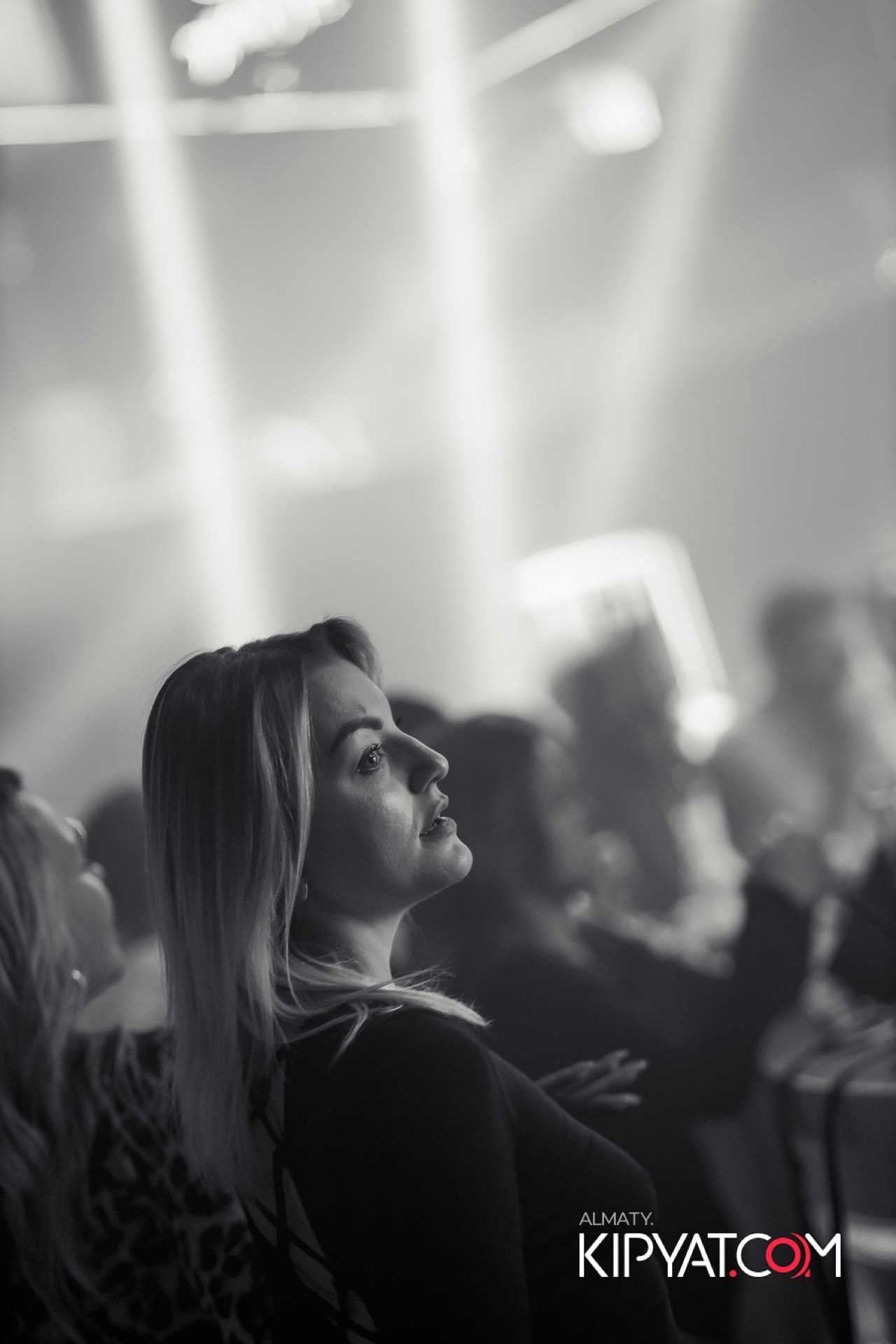 КОНЦЕРТ ГРУППЫ HIFI SANTA BARBARA. КИПЯТКОМ АЛМАТЫ!