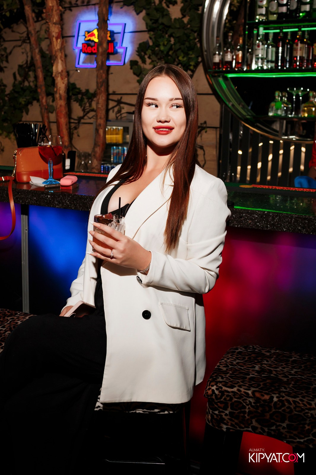 EVENT BAR. КИПЯТКОМ АЛМАТЫ!