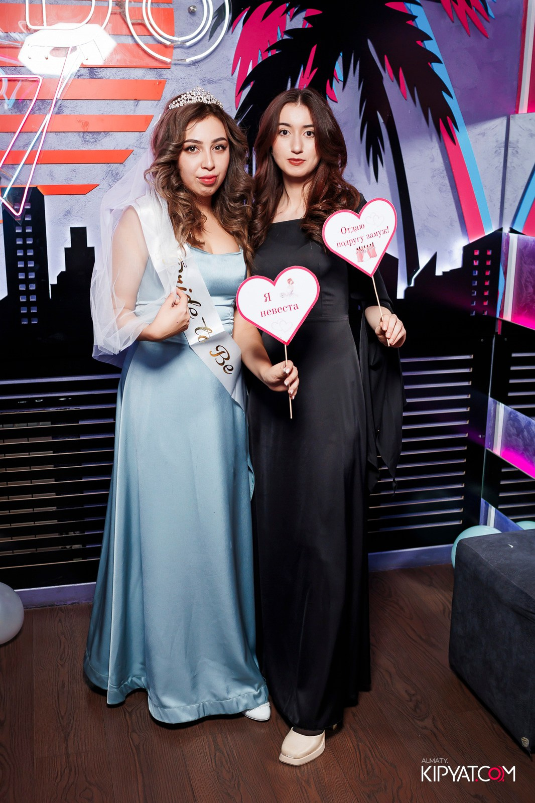 УХО И МЕДВЕДЬ НА ГАГАРИНА. КИПЯТКОМ АЛМАТЫ!