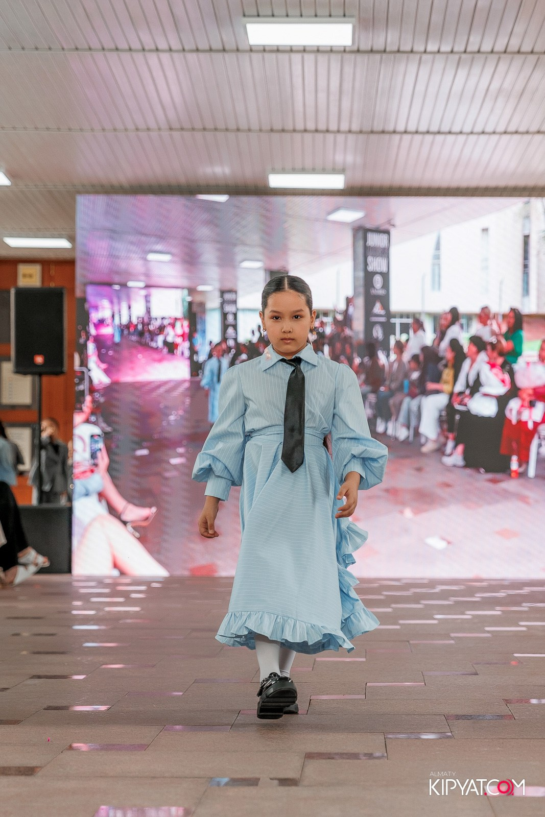 JUNIOR FASHION SHOW. КИПЯТКОМ АЛМАТЫ!