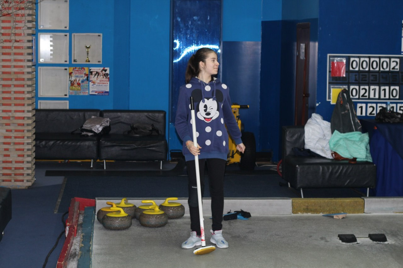 Кёрлинг | 10.04.2016. Галерея Фантим