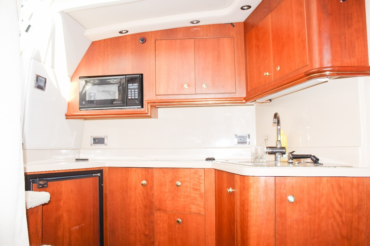 Аренда яхты в сочи с капитаном,на яхте из сочи в турцию,