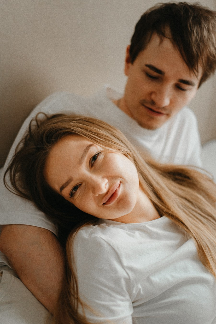 Костя, Яна, Кристина, Леон | дома